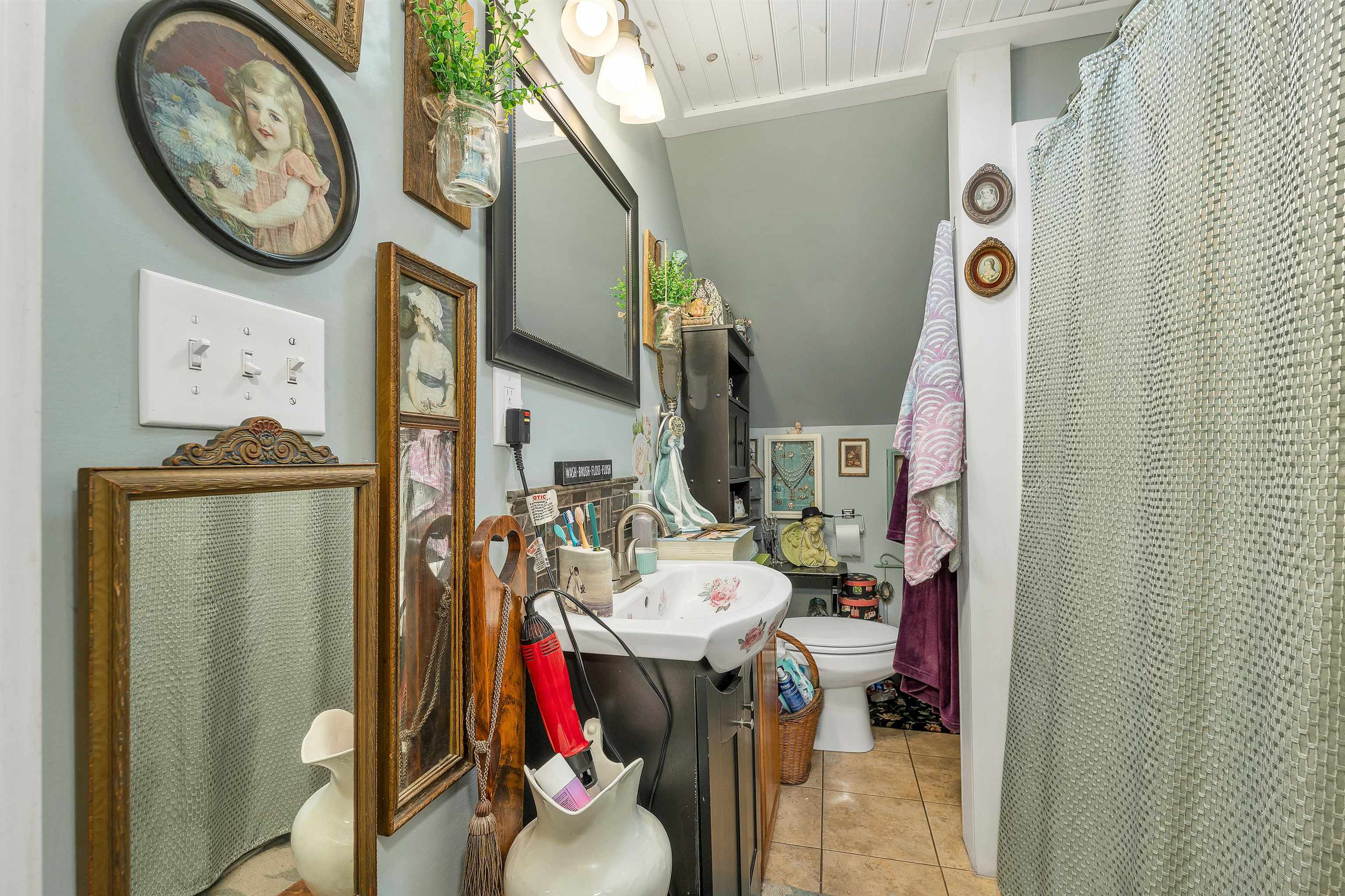 22 Cosmar Drive Property Photo 21