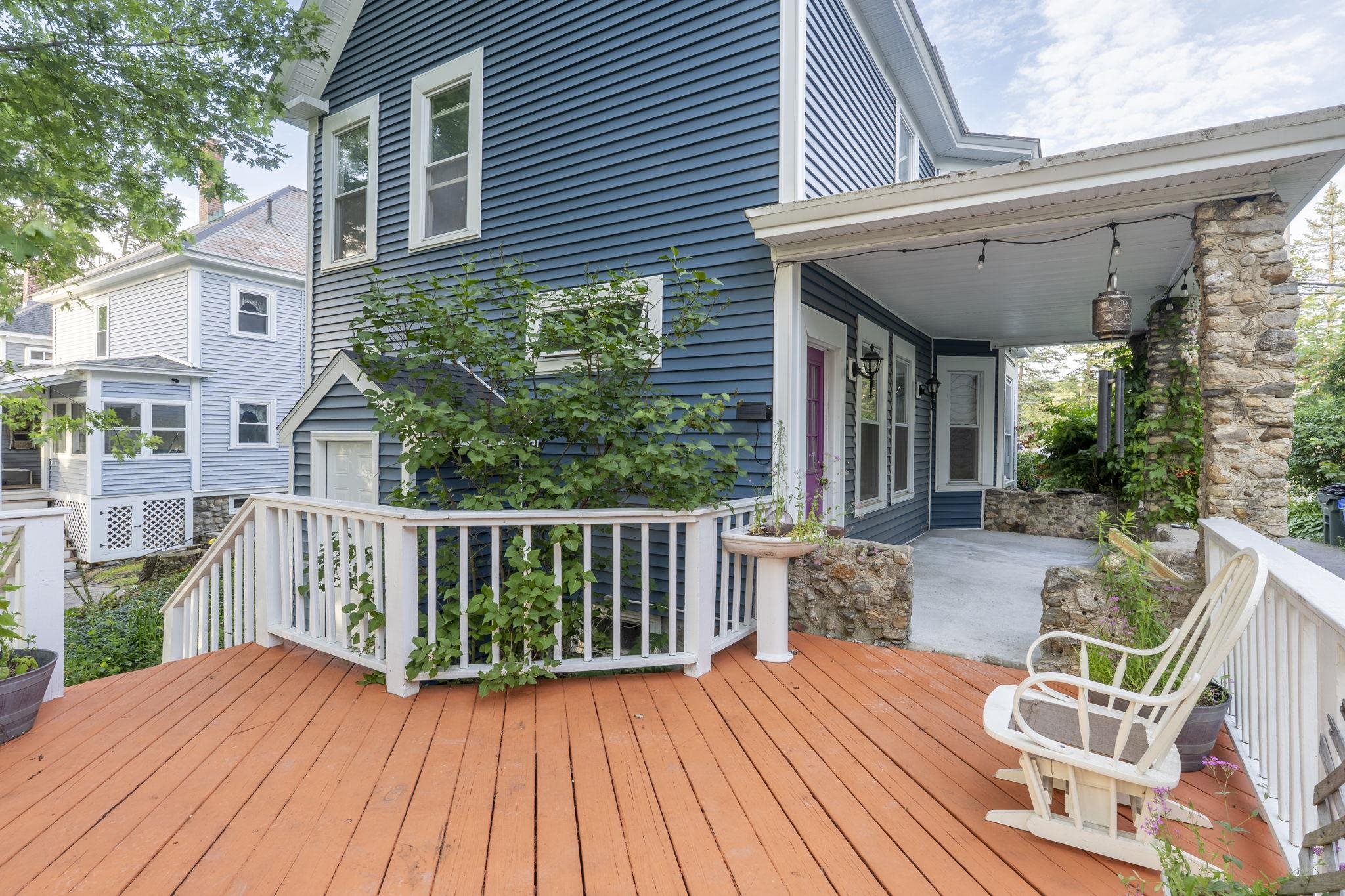 414 Walnut Street Property Photo 10