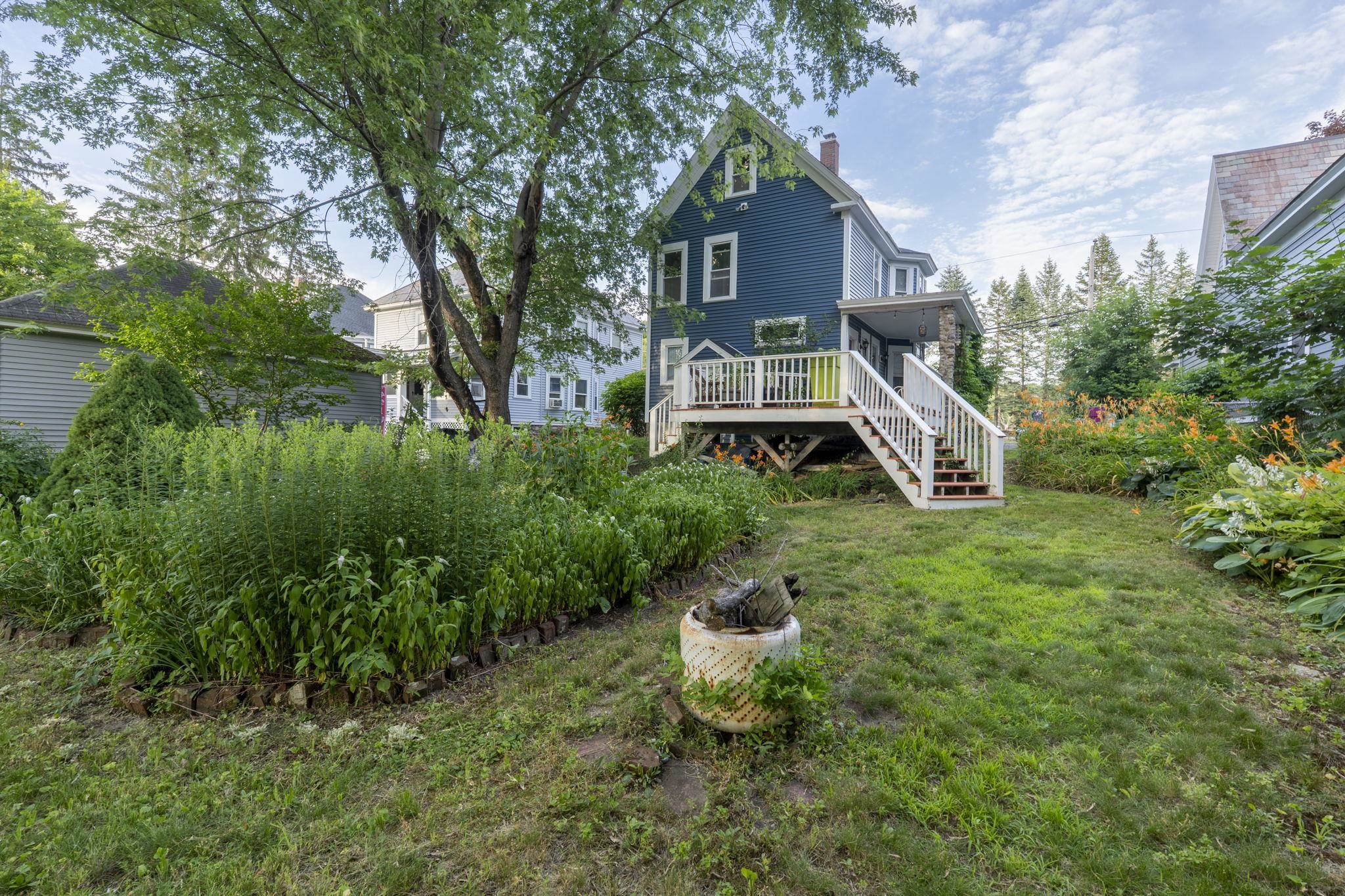 414 Walnut Street Property Photo 13