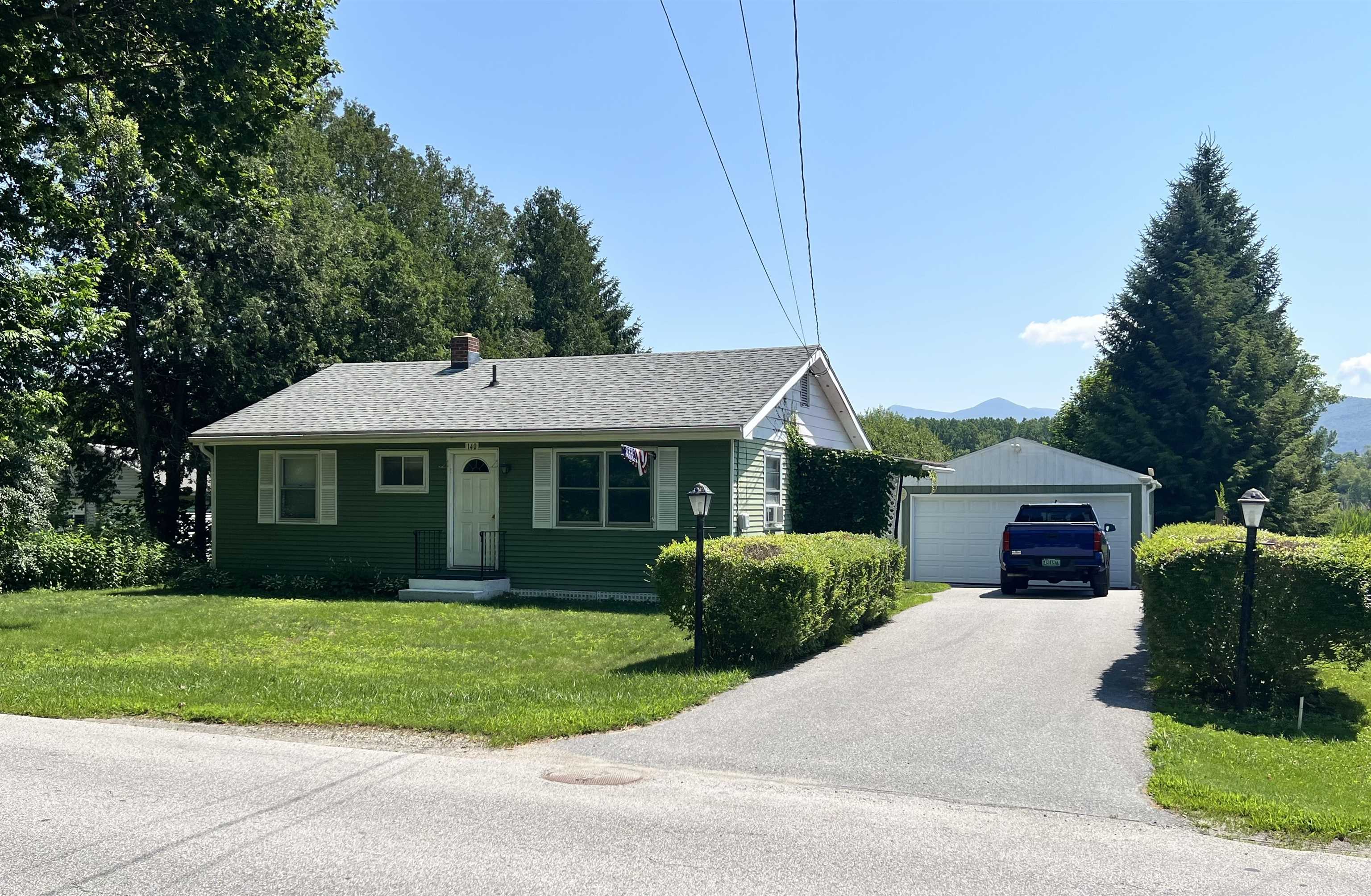 140 Dorr Drive Property Photo 1