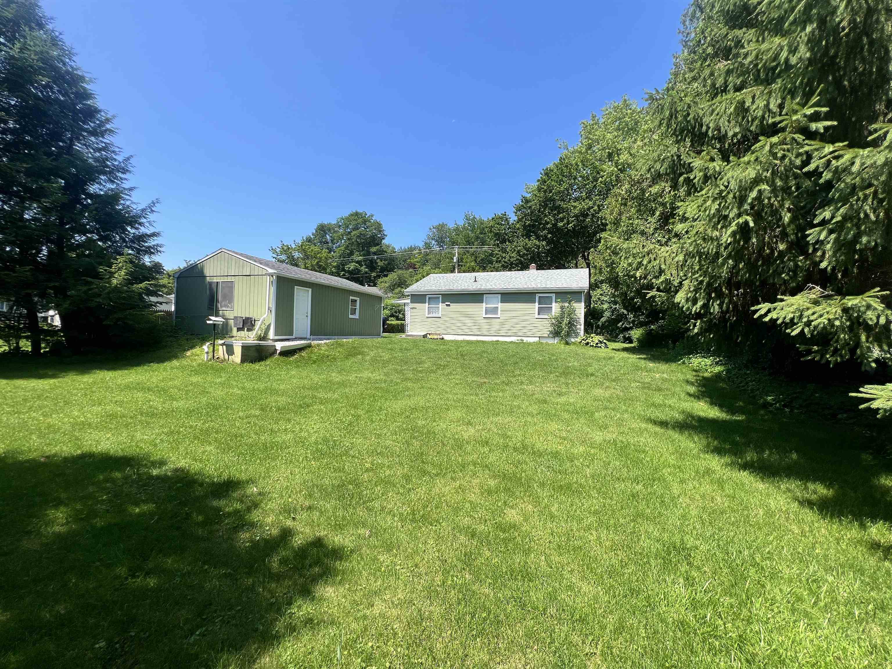 140 Dorr Drive Property Photo 4