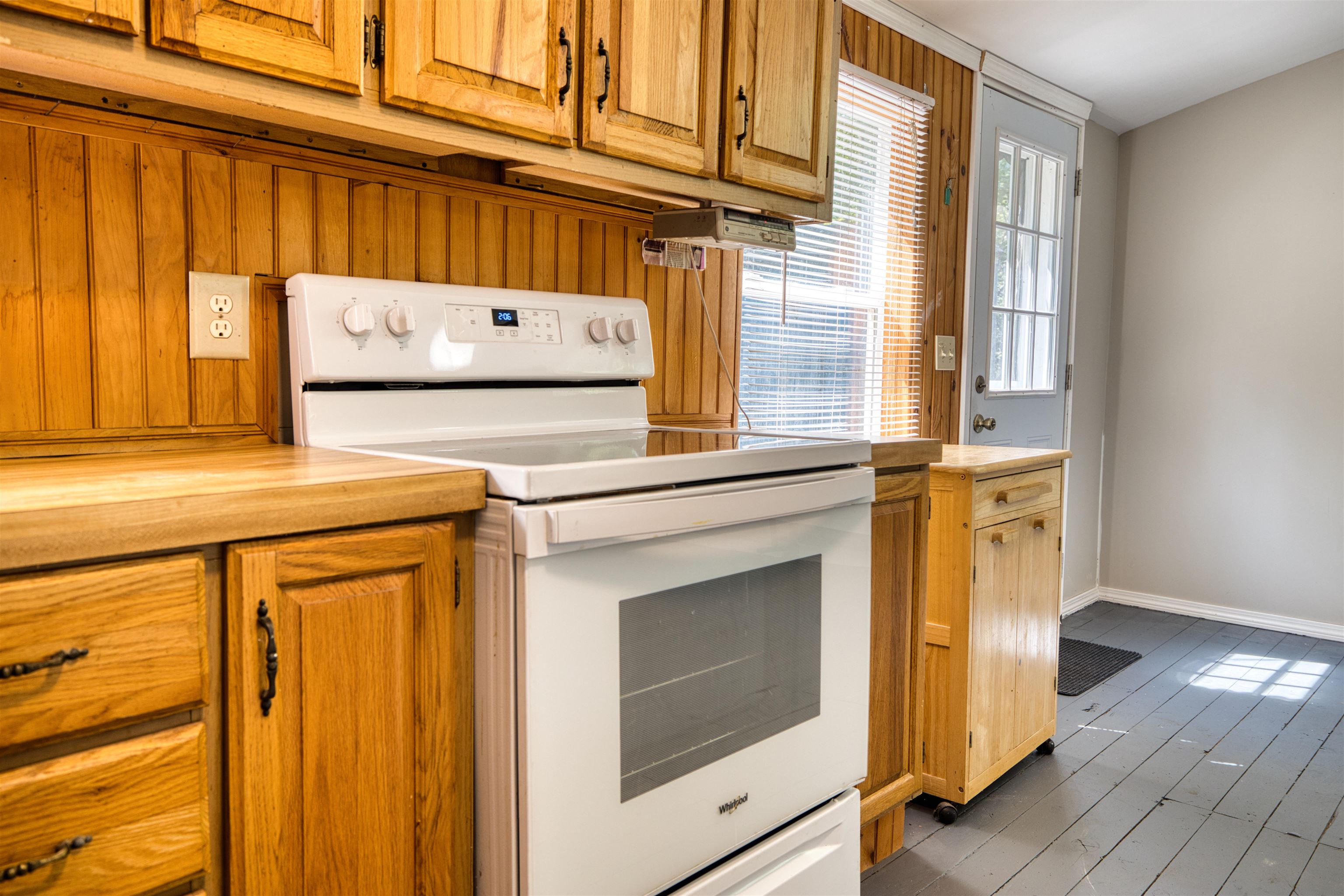 53 White Pond Road Property Photo 23