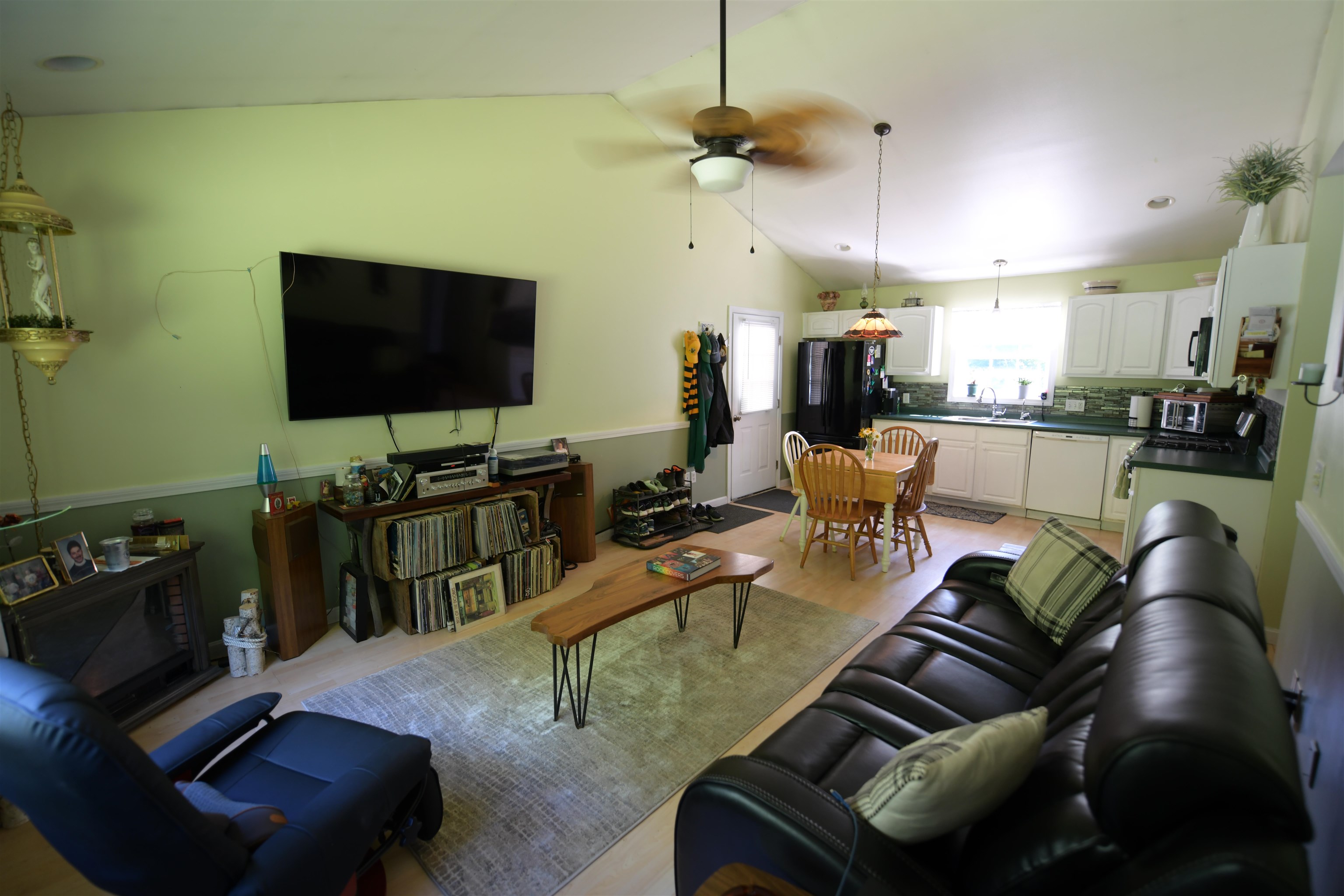 95 Gilly Drive Property Photo 5