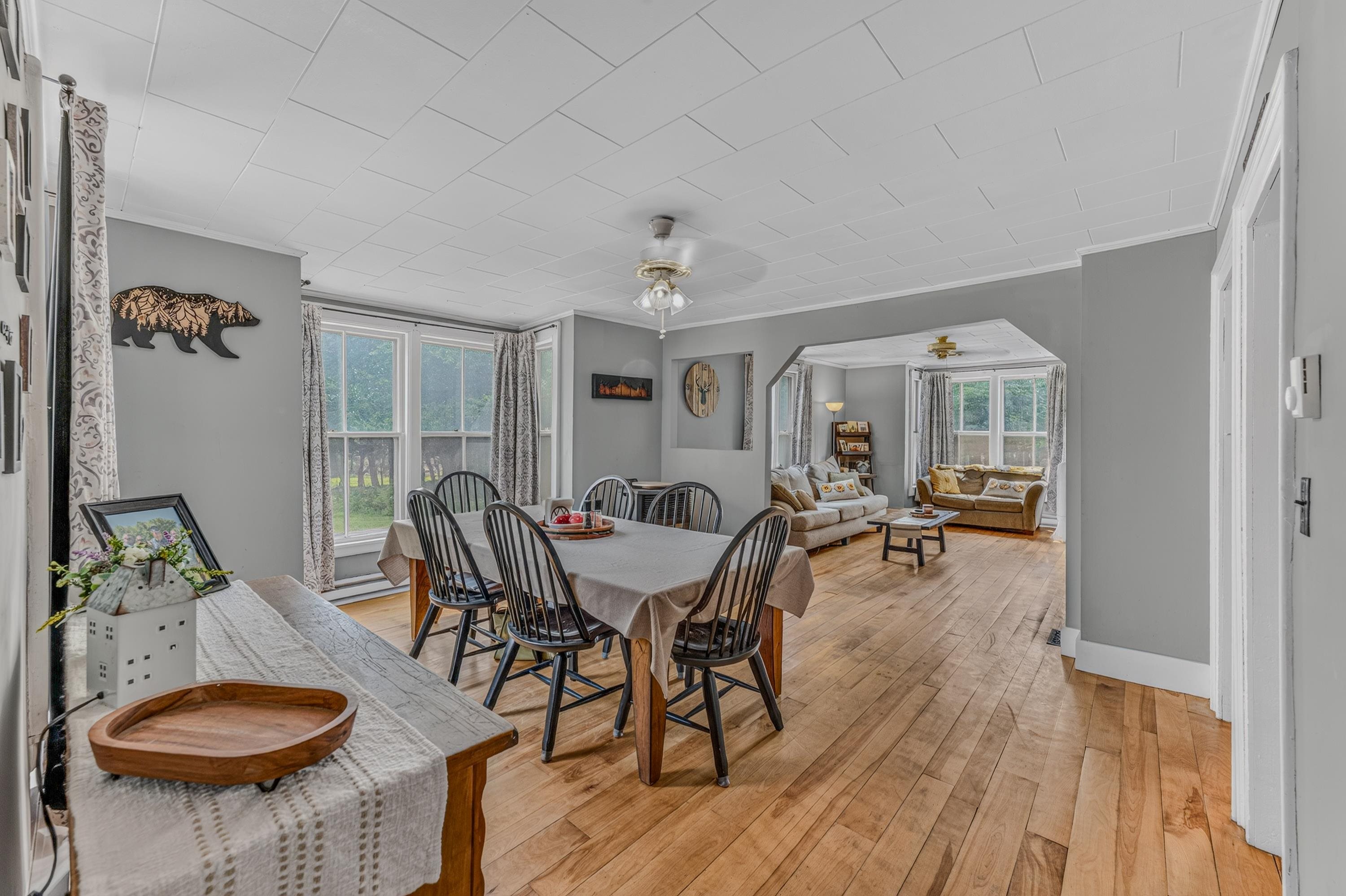 59 S. Lunenburg Road Property Photo 7