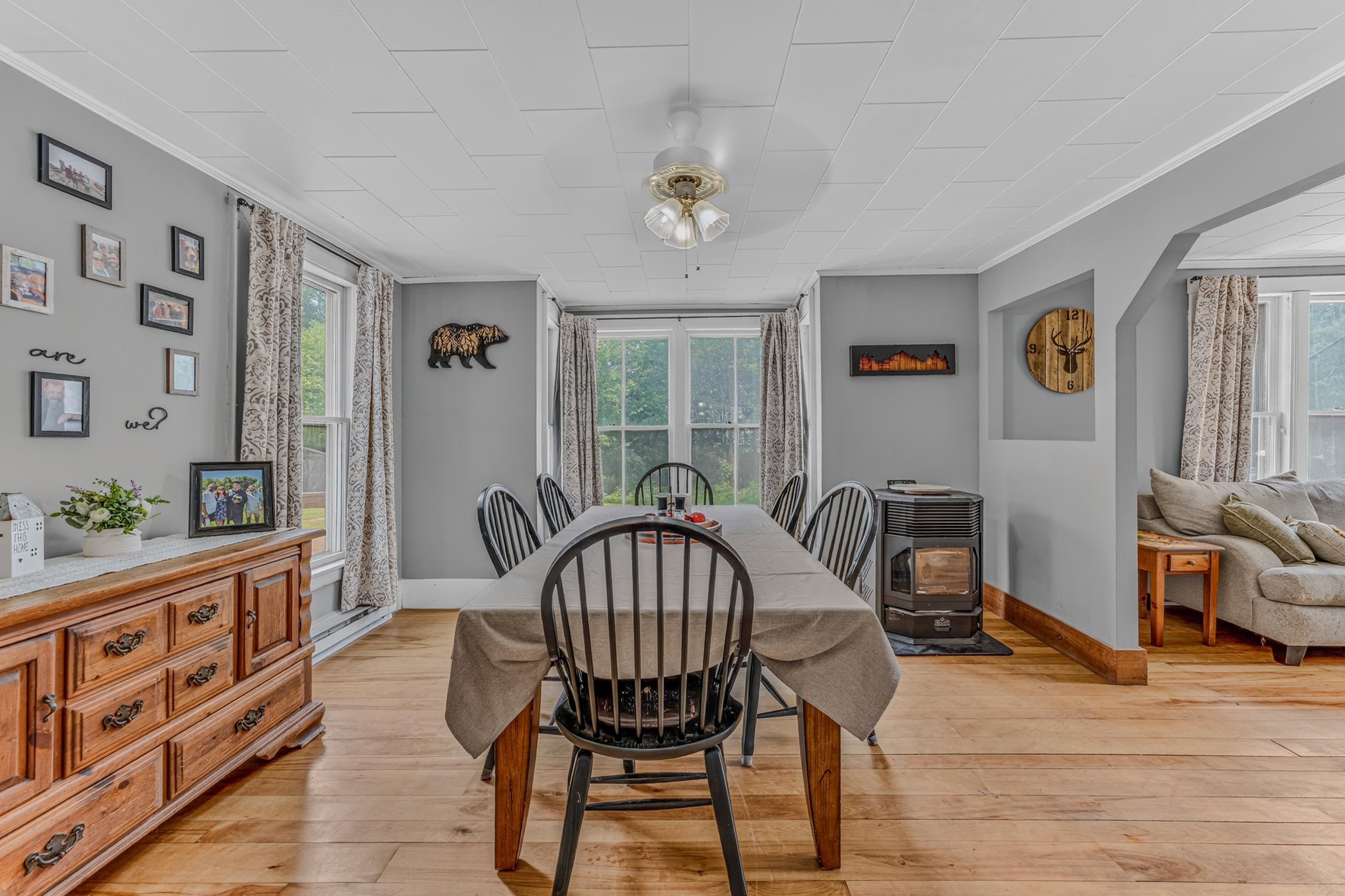 59 S. Lunenburg Road Property Photo 8
