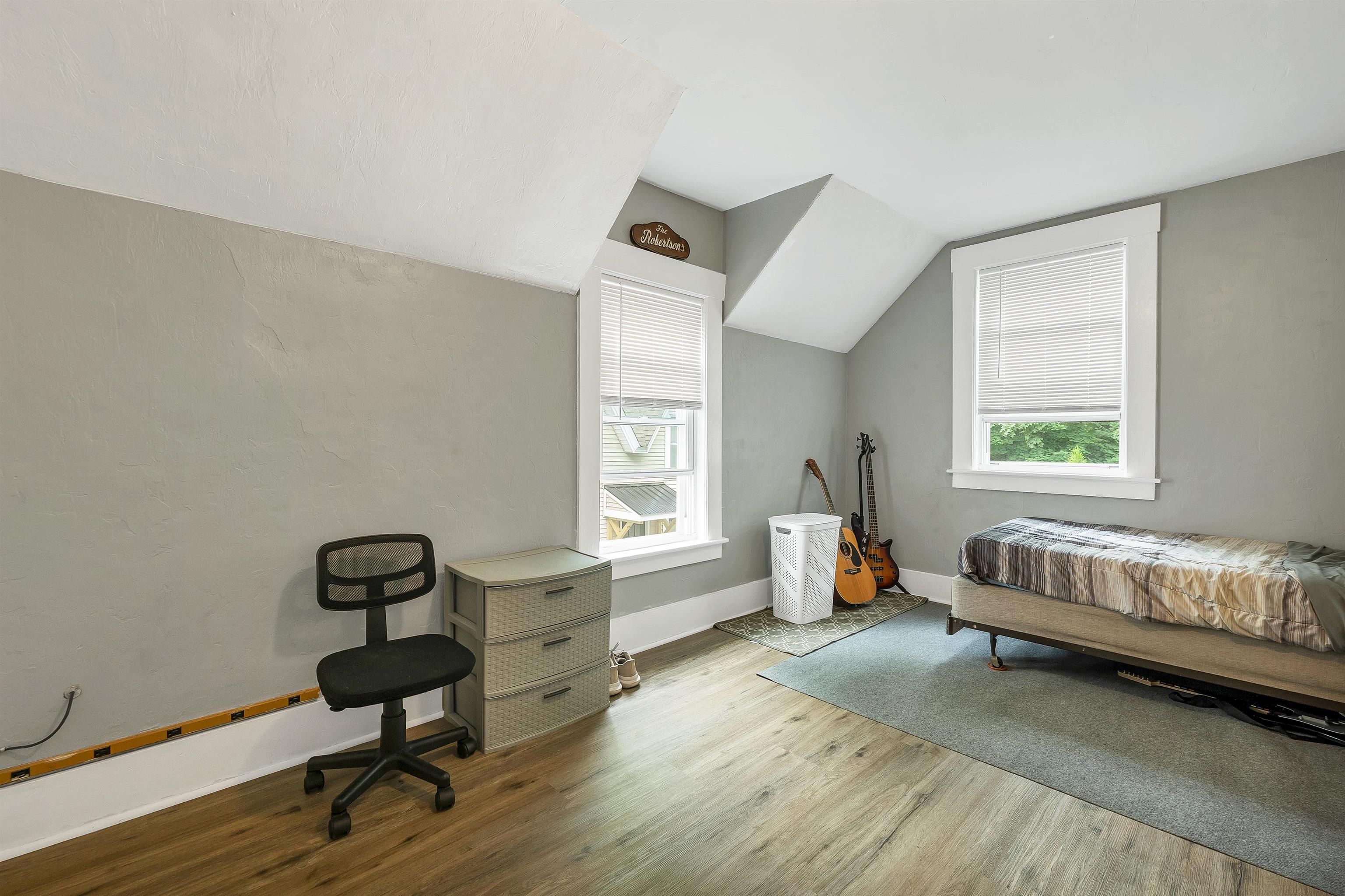 102 Franklin Street Property Photo 22