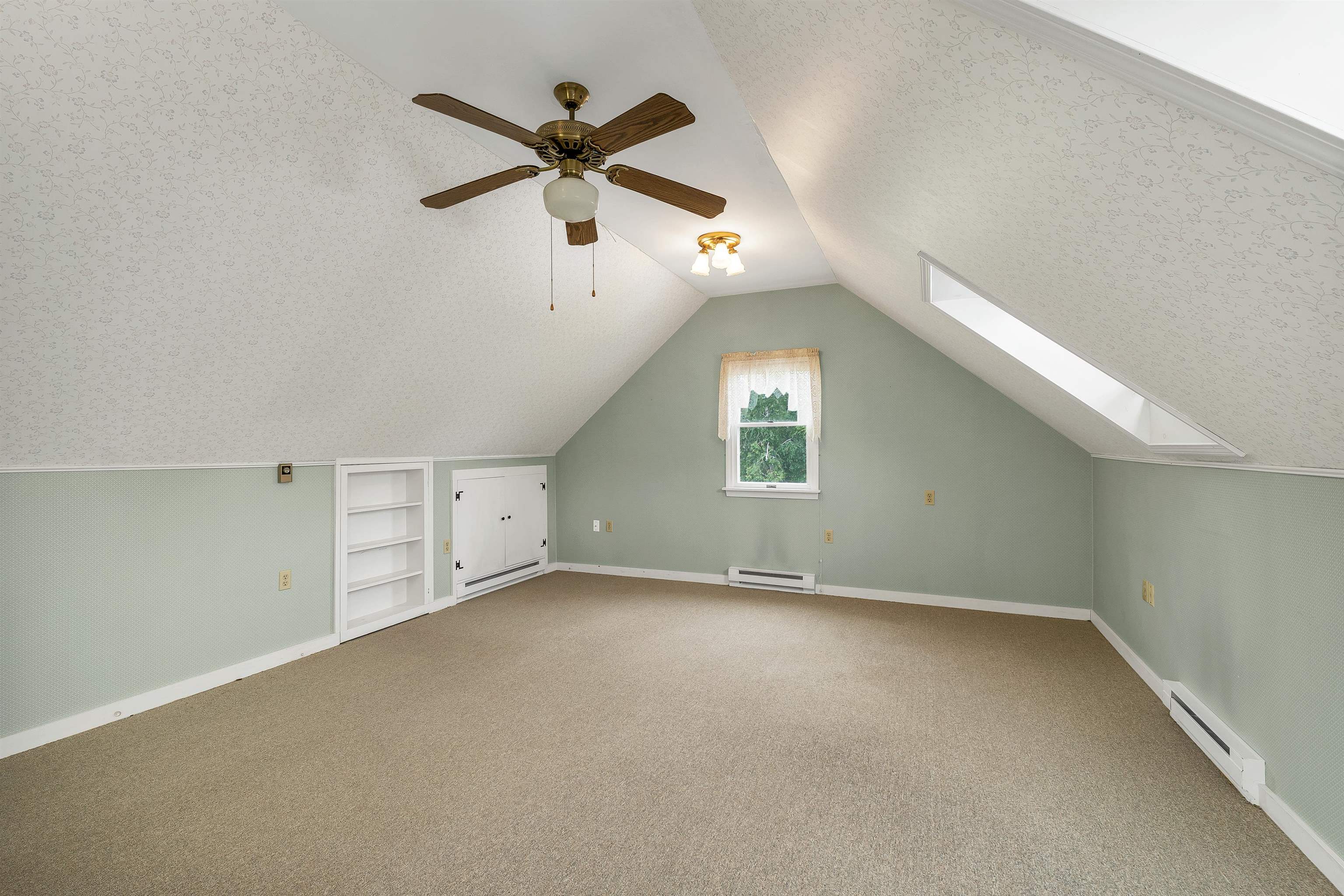 10 Old Mill Drive Property Photo 16