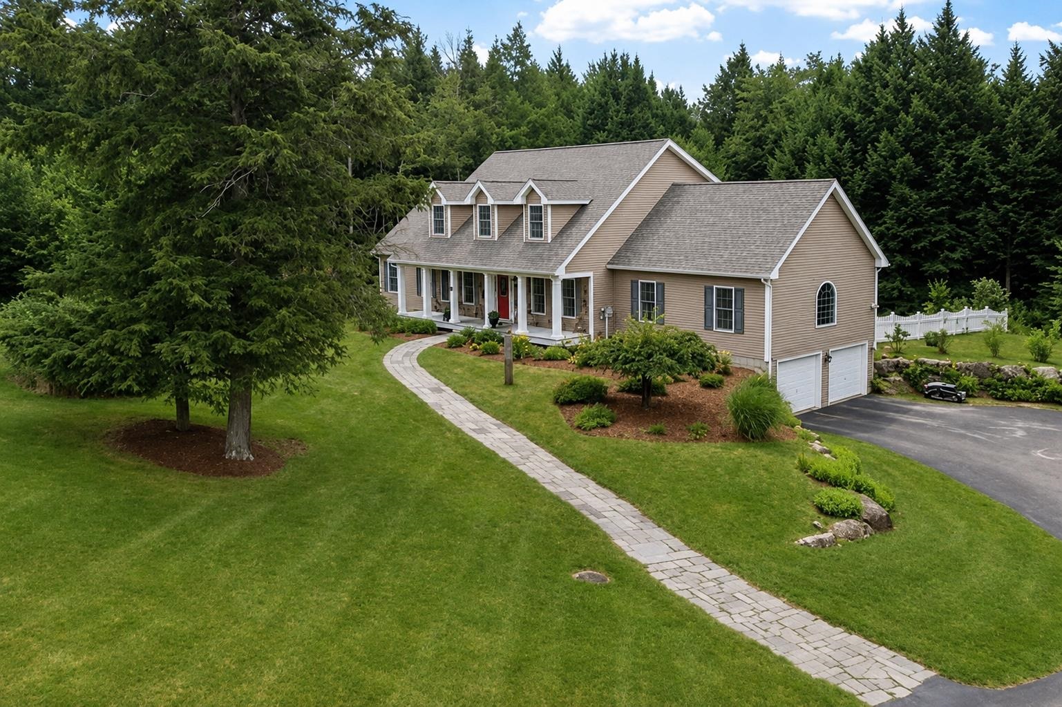 62 Monadnock Lane Property Photo 6