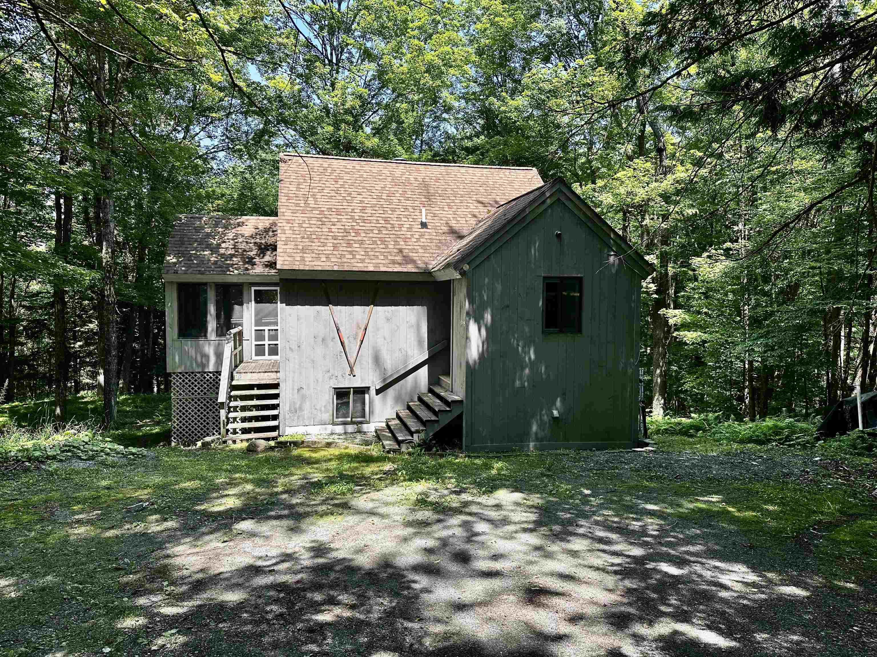 9 Crestbrook Place Property Photo 1