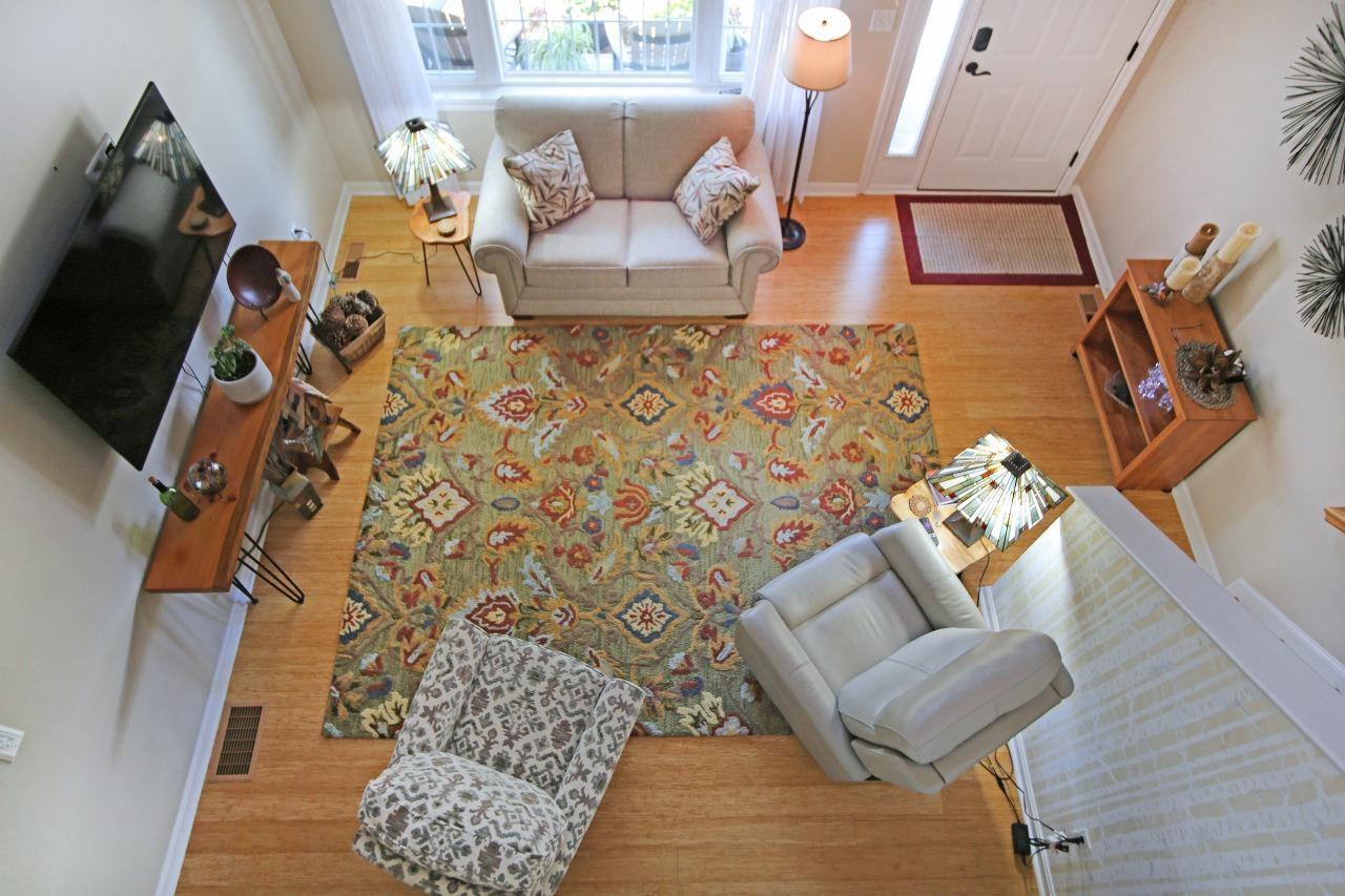 8 Royal Lane Property Photo 7