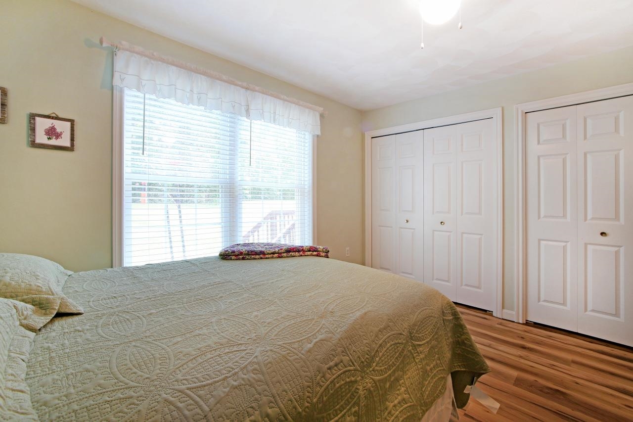 8 Royal Lane Property Photo 29