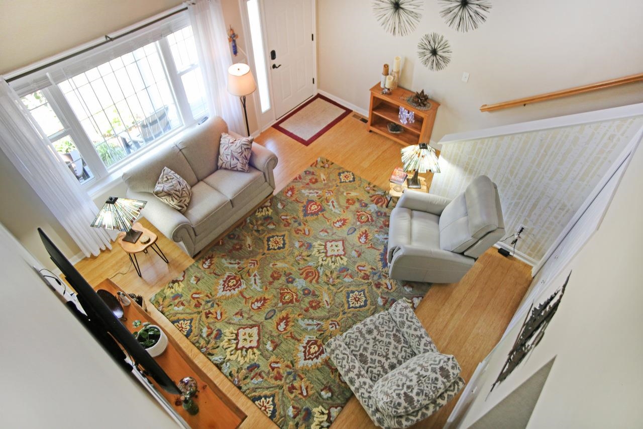 8 Royal Lane Property Photo 45