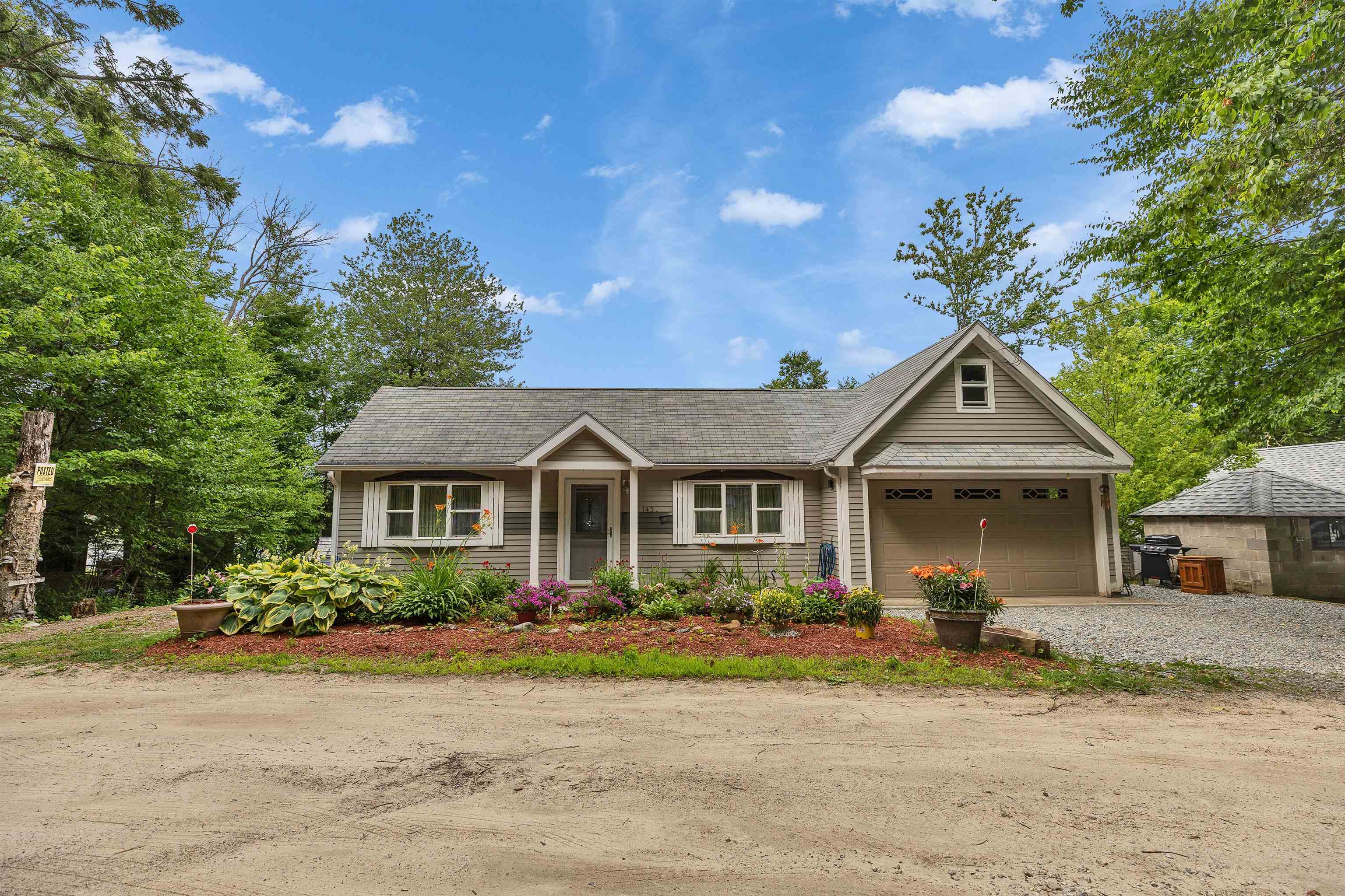 143 Lower Pratt Pond Road Property Photo 2