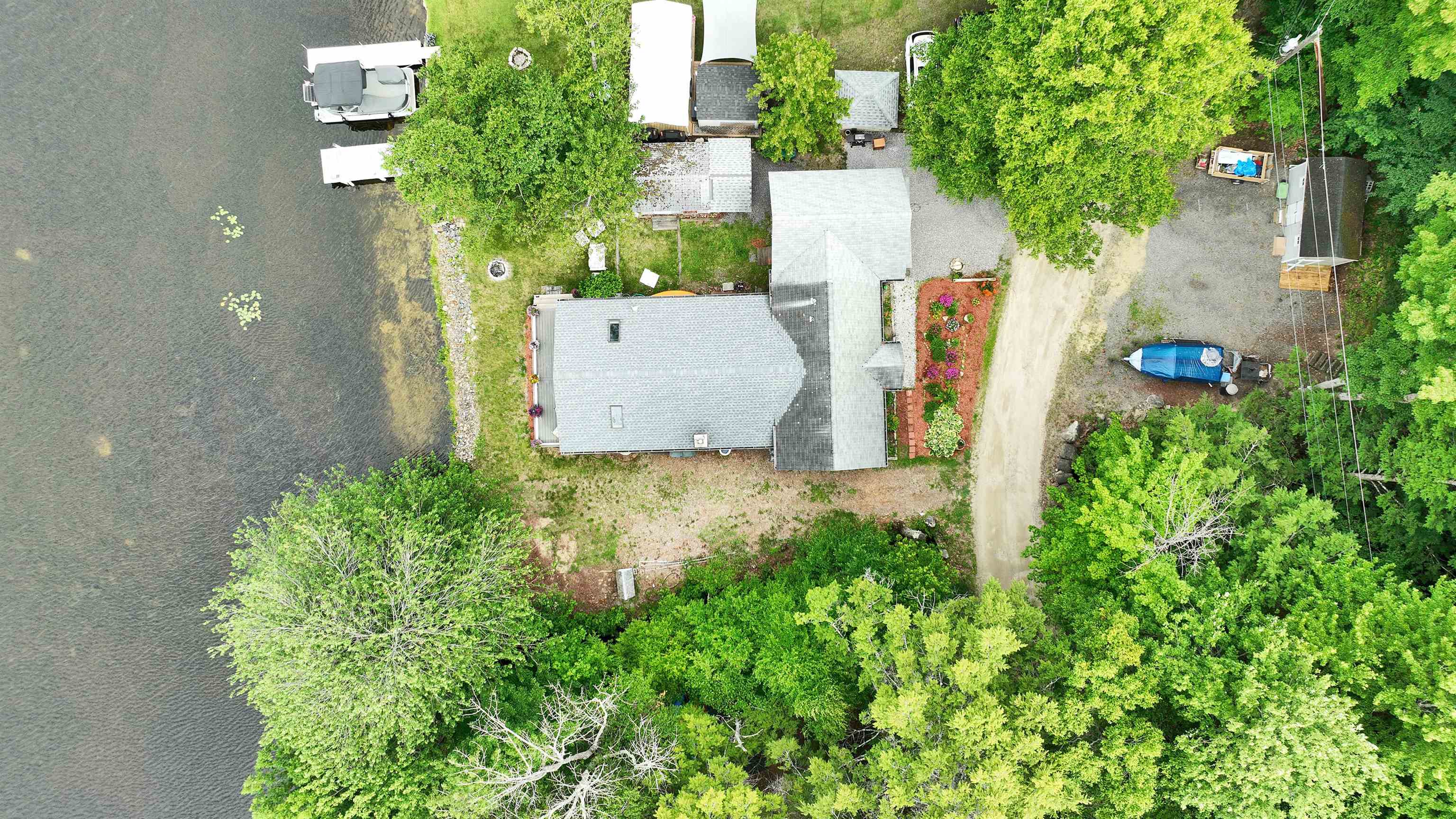 143 Lower Pratt Pond Road Property Photo 4