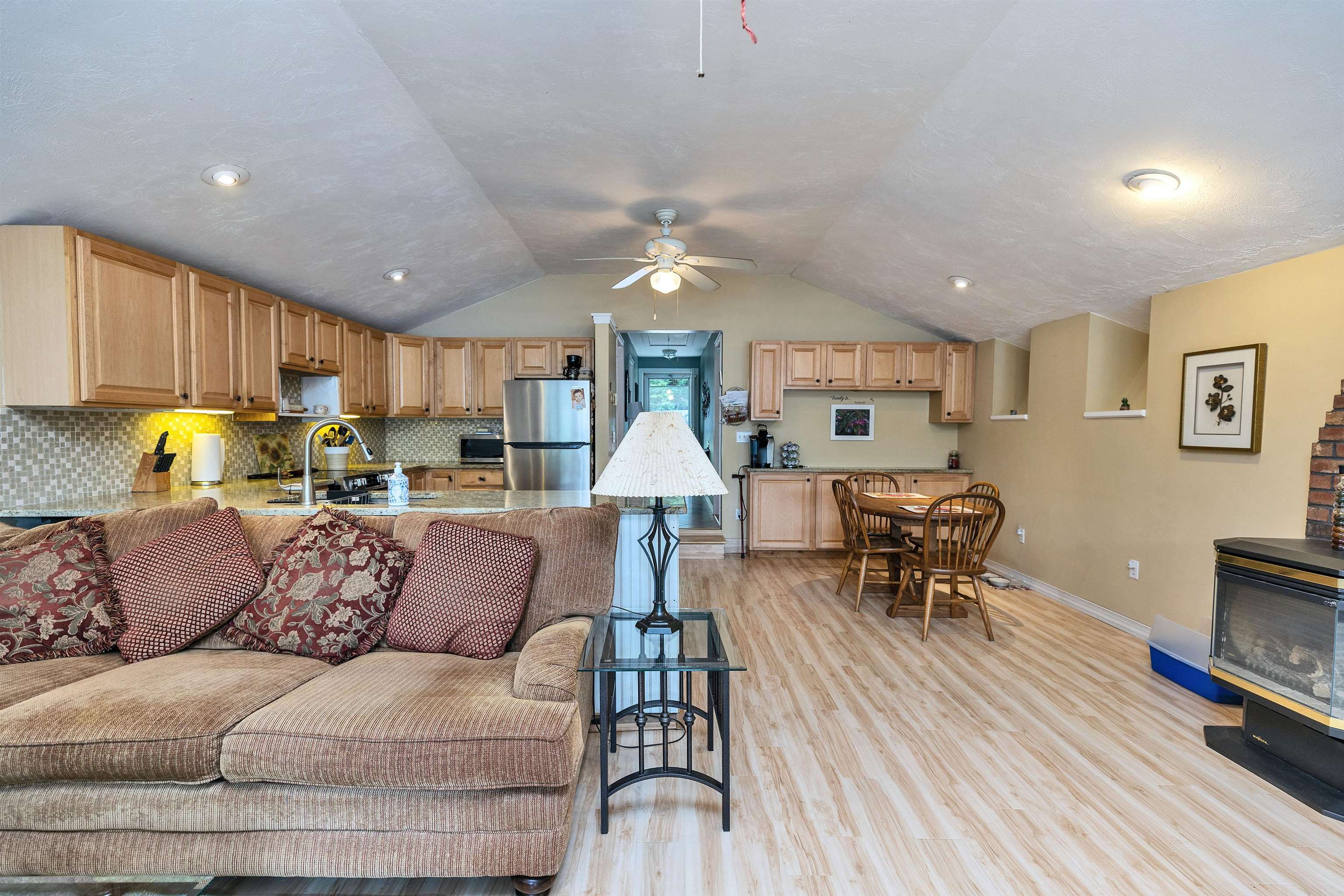 143 Lower Pratt Pond Road Property Photo 6