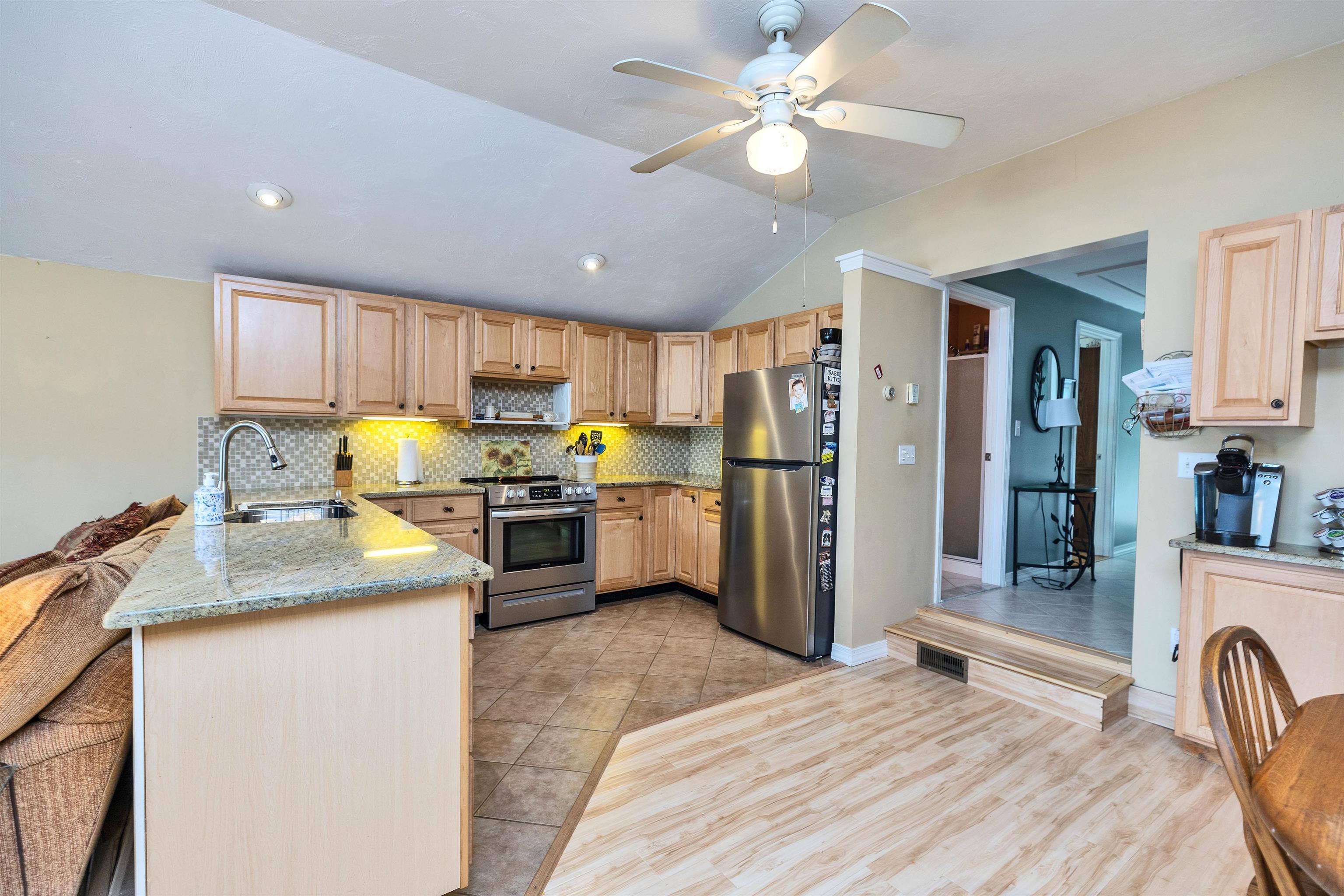 143 Lower Pratt Pond Road Property Photo 11
