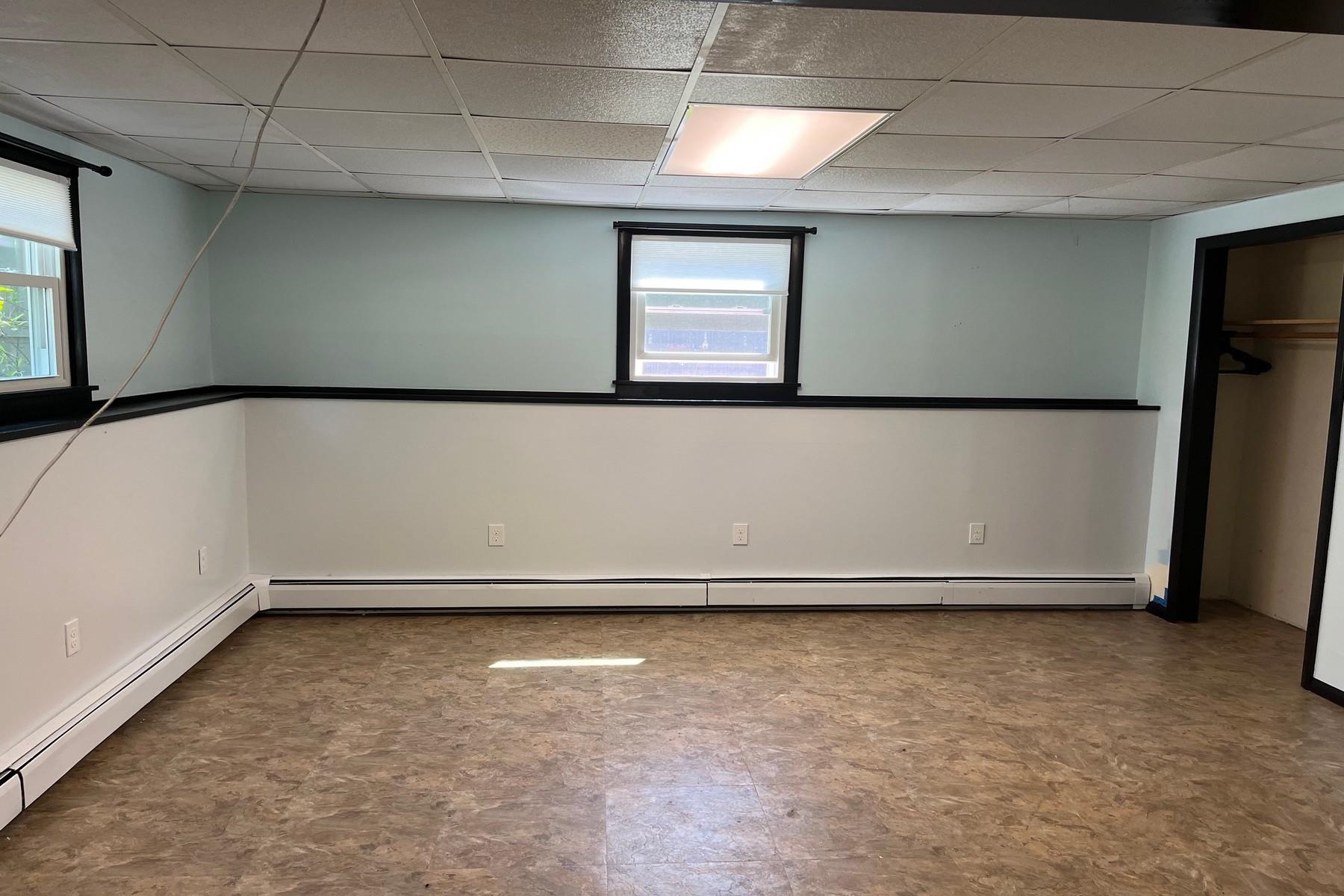 168 Lincoln Avenue Property Photo 22