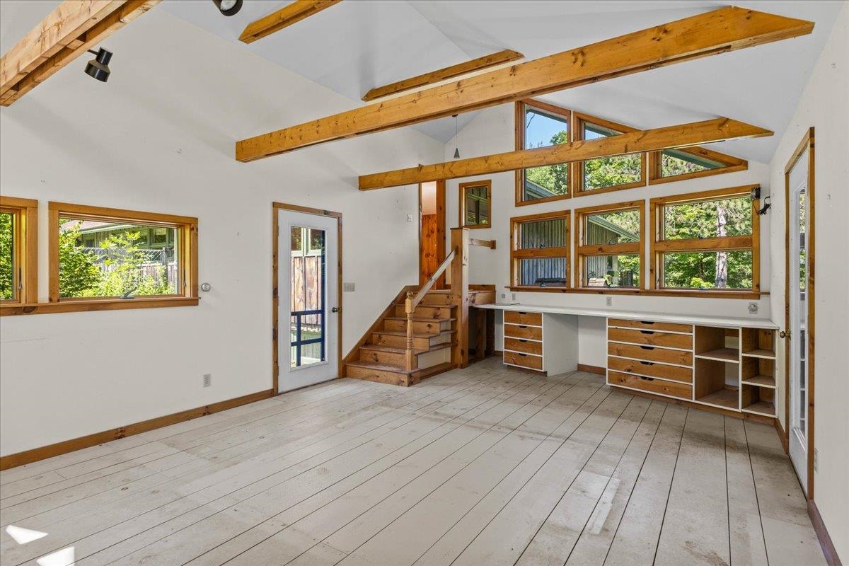 765 Upper Hollow Road Property Photo 15