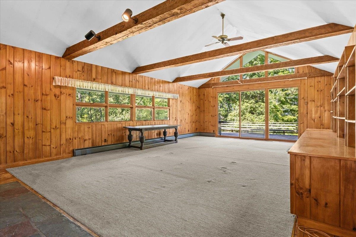 765 Upper Hollow Road Property Photo 17
