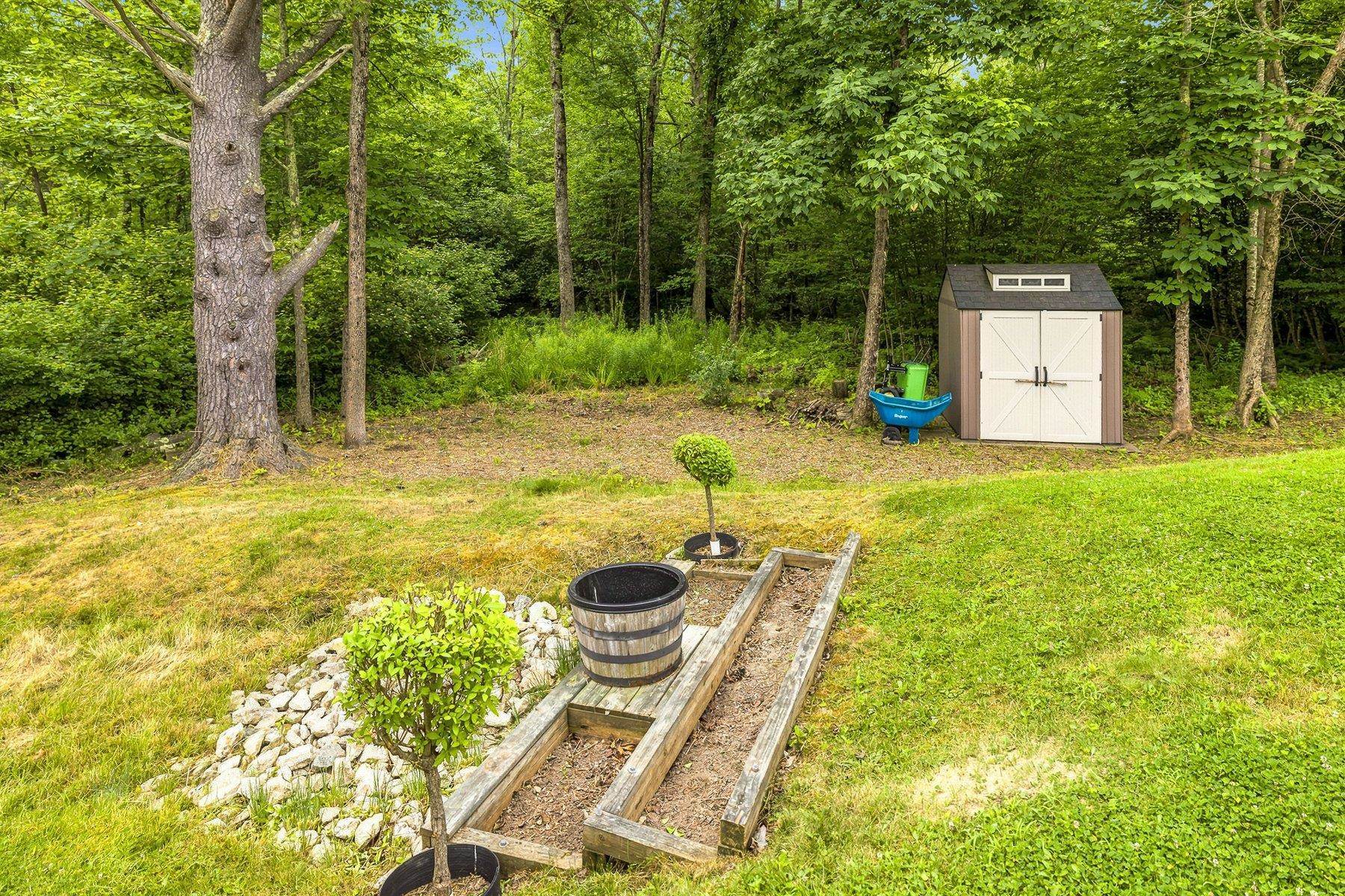 42 Stocklan Circle Property Photo 11