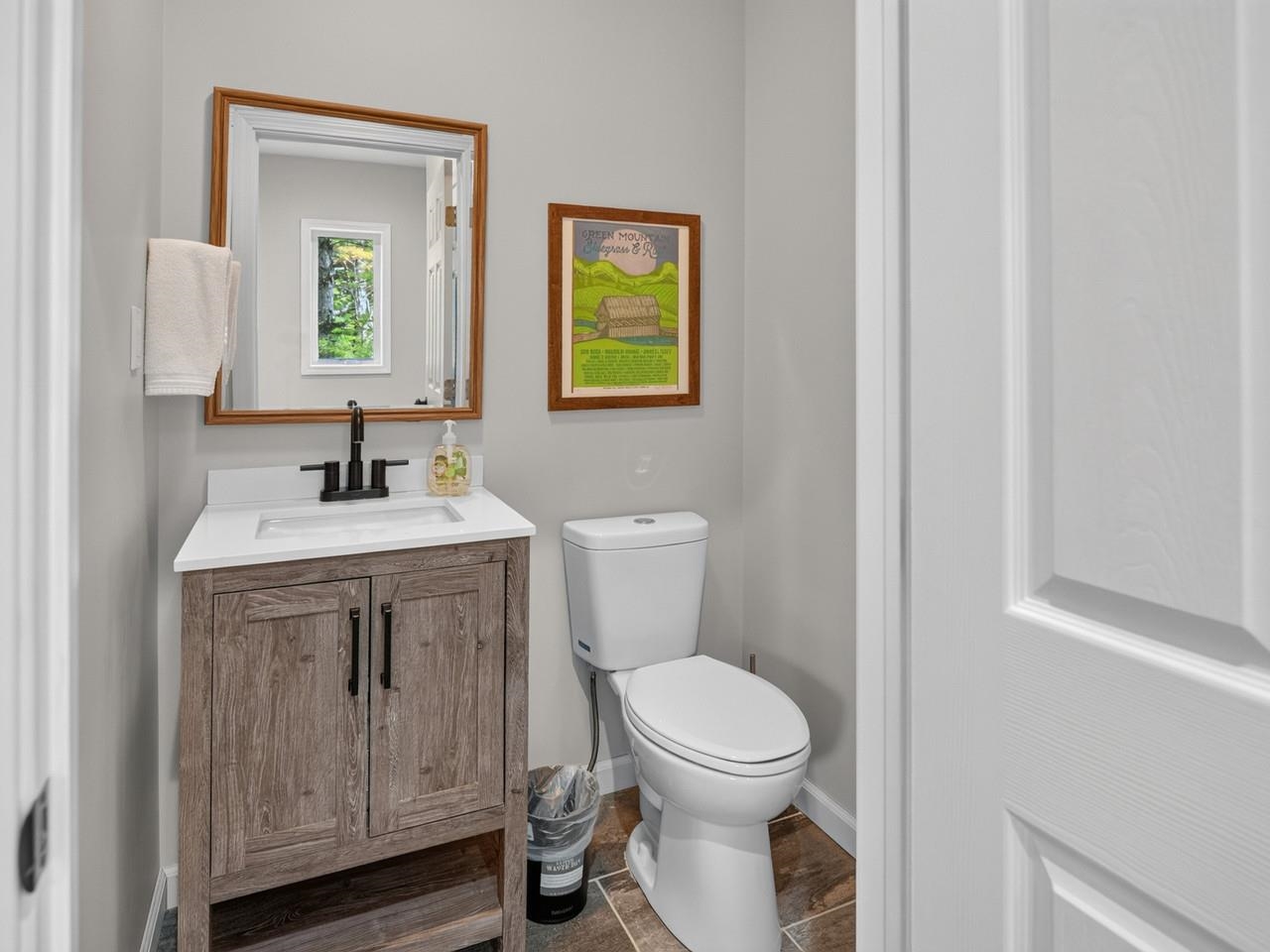 24 Angus Drive Property Photo 6