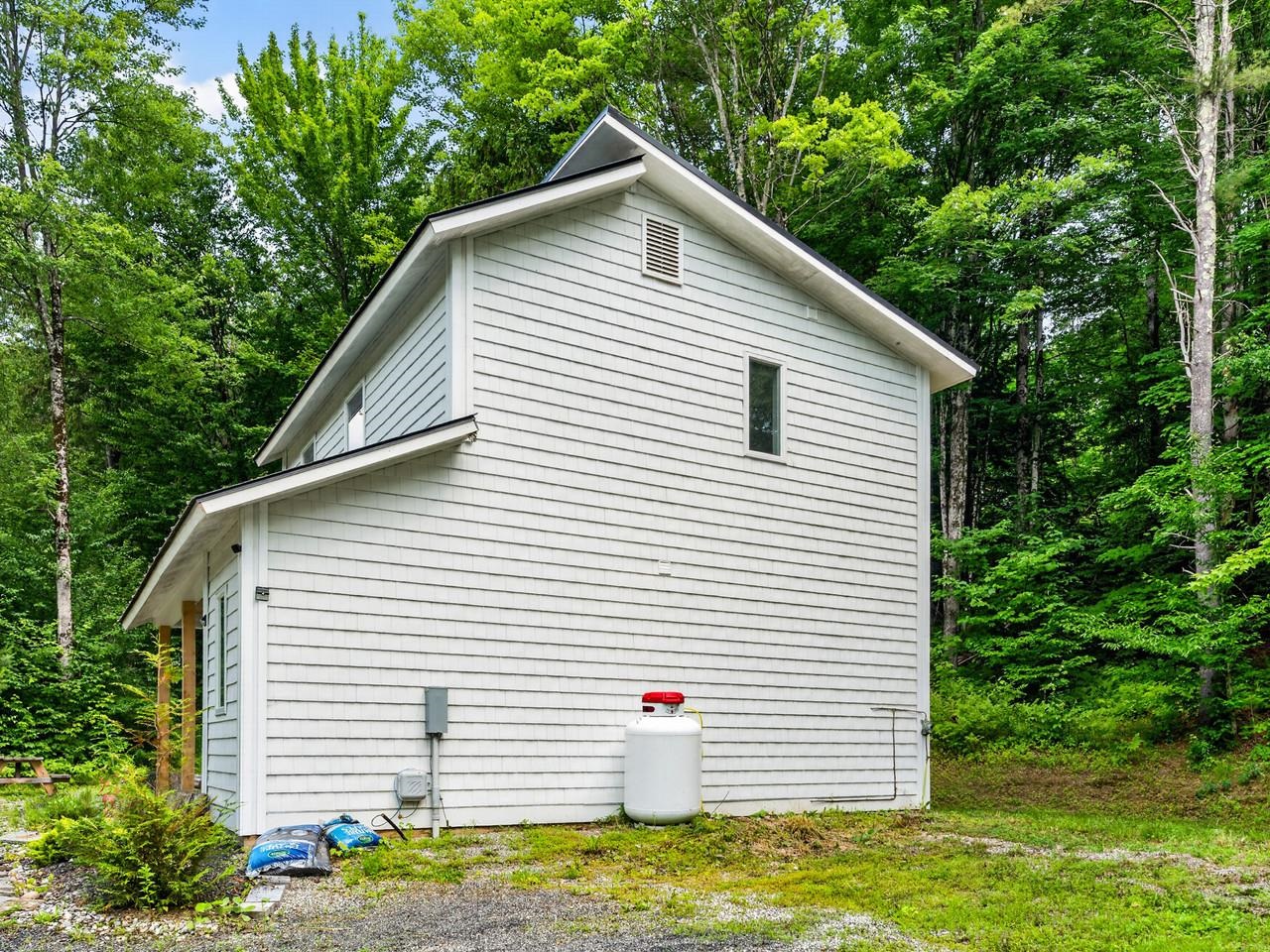 24 Angus Drive Property Photo 33