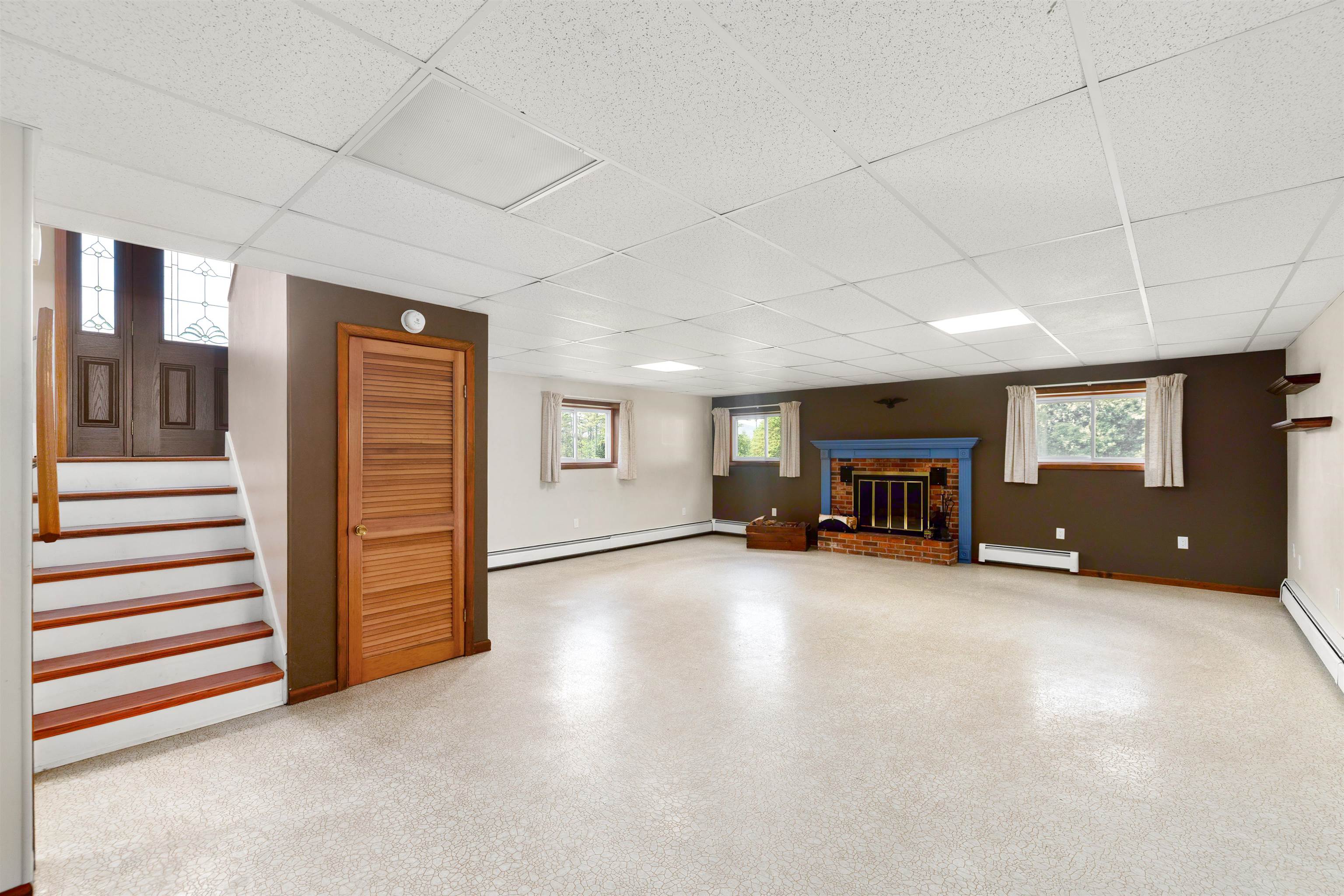 863 Perry Hill Road Property Photo 16