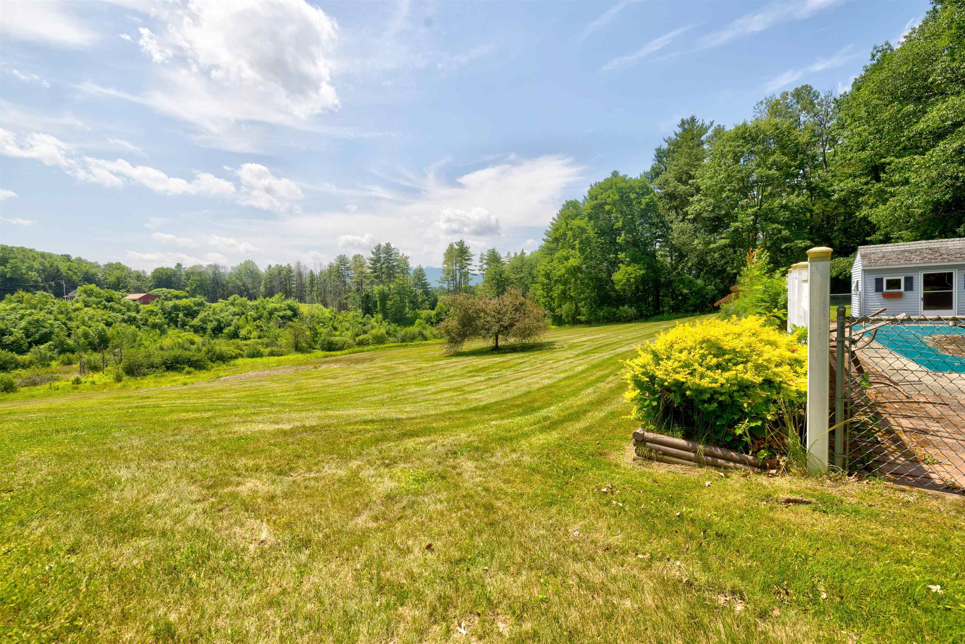 863 Perry Hill Road Property Photo 19