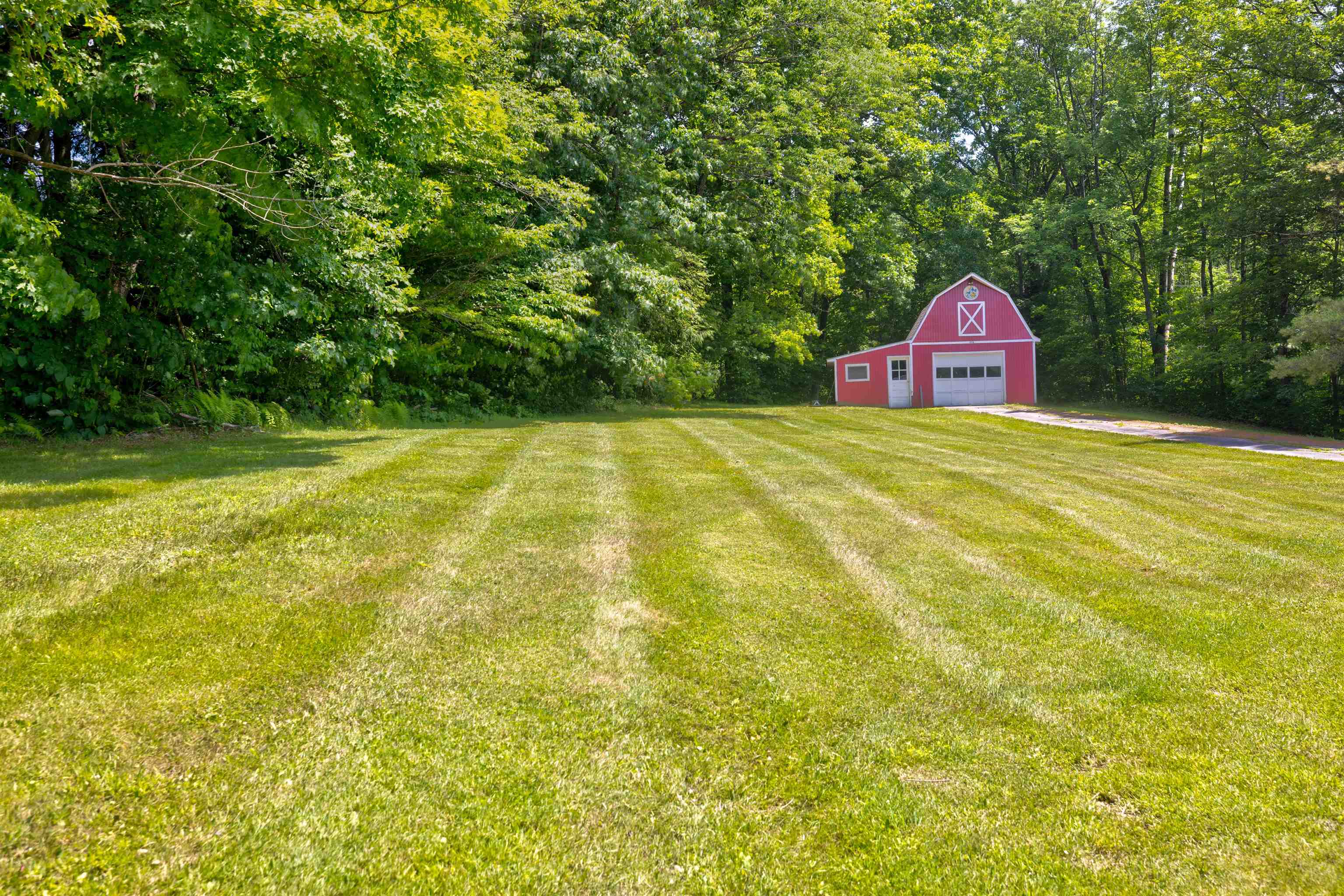863 Perry Hill Road Property Photo 21