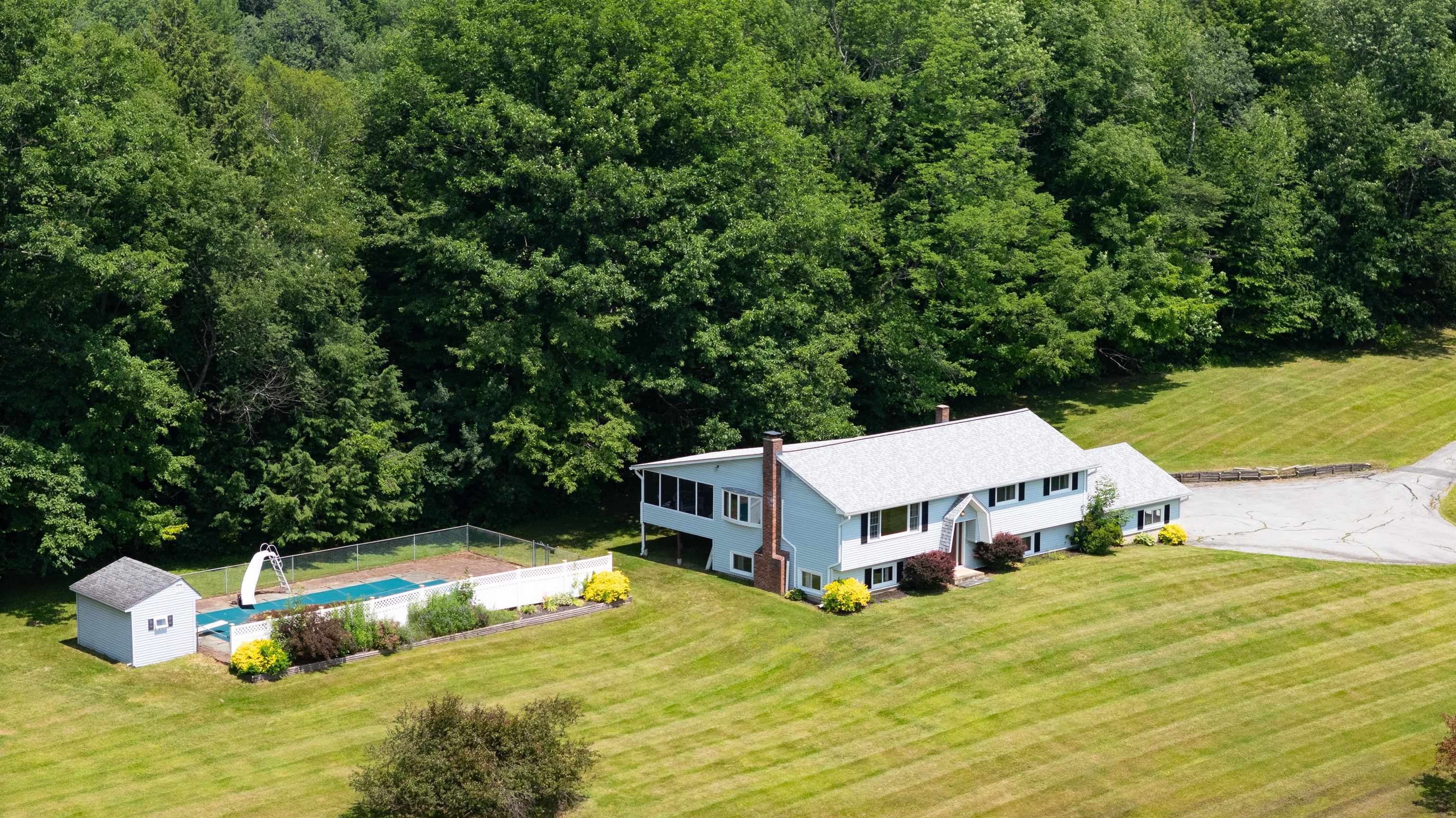863 Perry Hill Road Property Photo 25