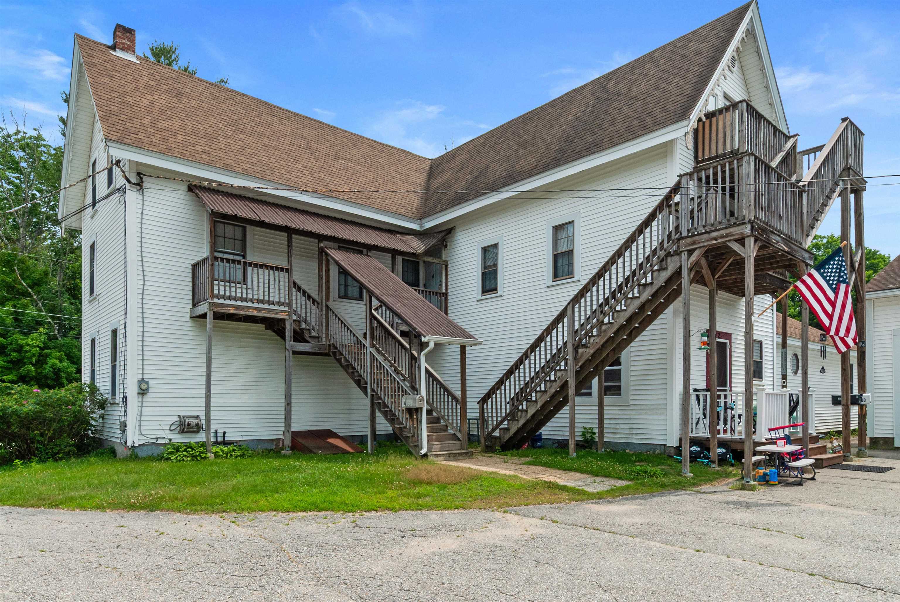 37 Tappan Street Property Photo 4
