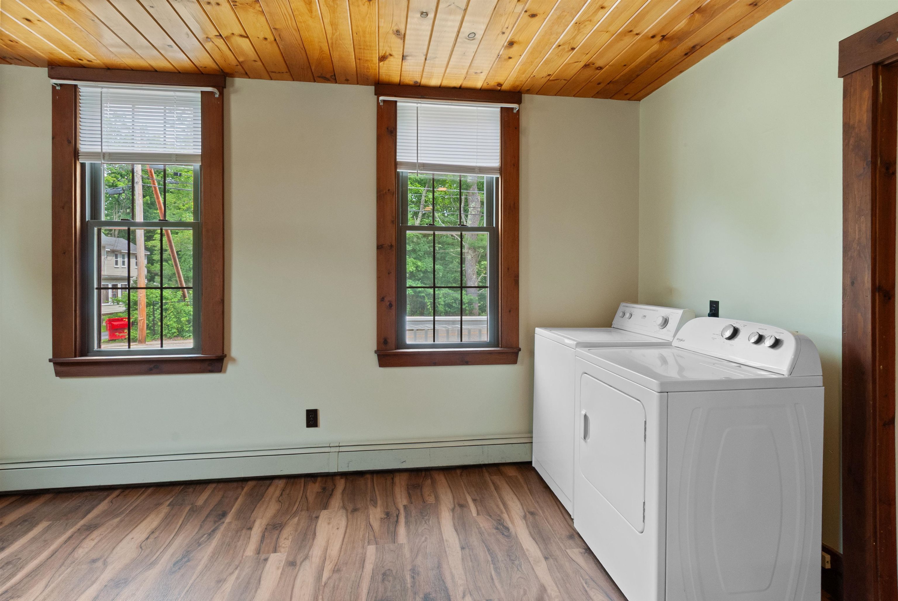 37 Tappan Street Property Photo 14