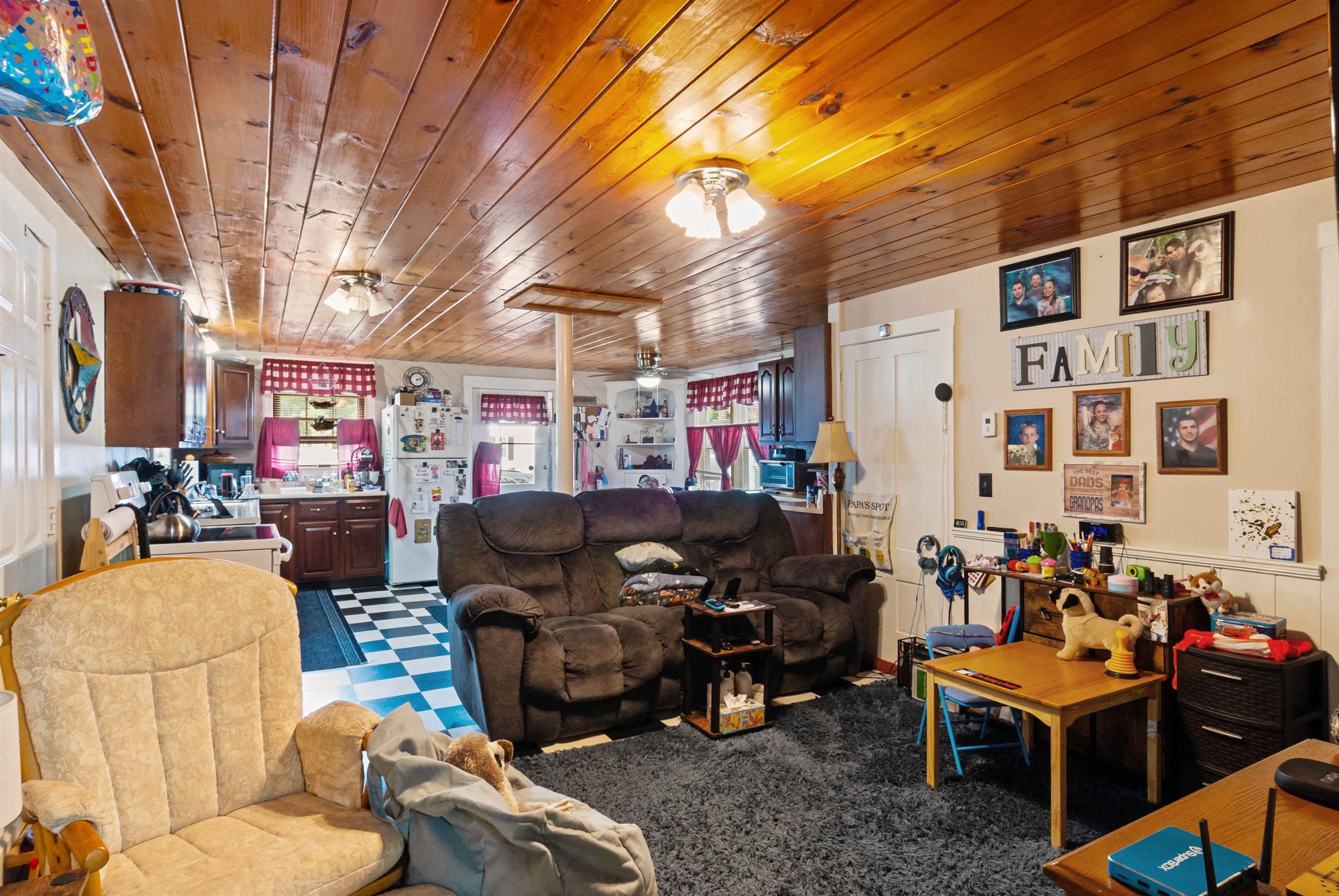 37 Tappan Street Property Photo 22
