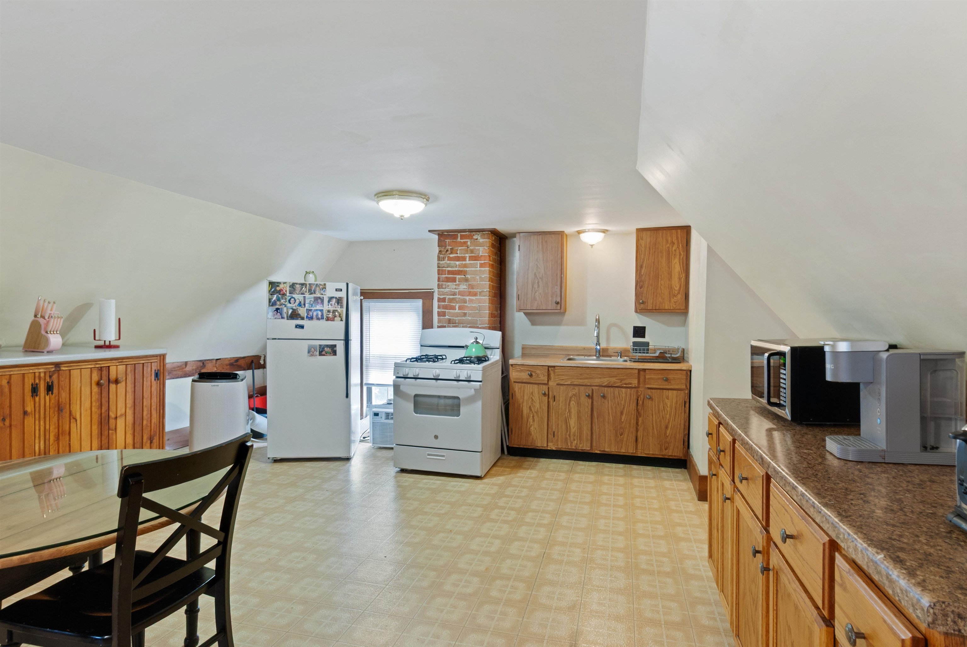 37 Tappan Street Property Photo 39