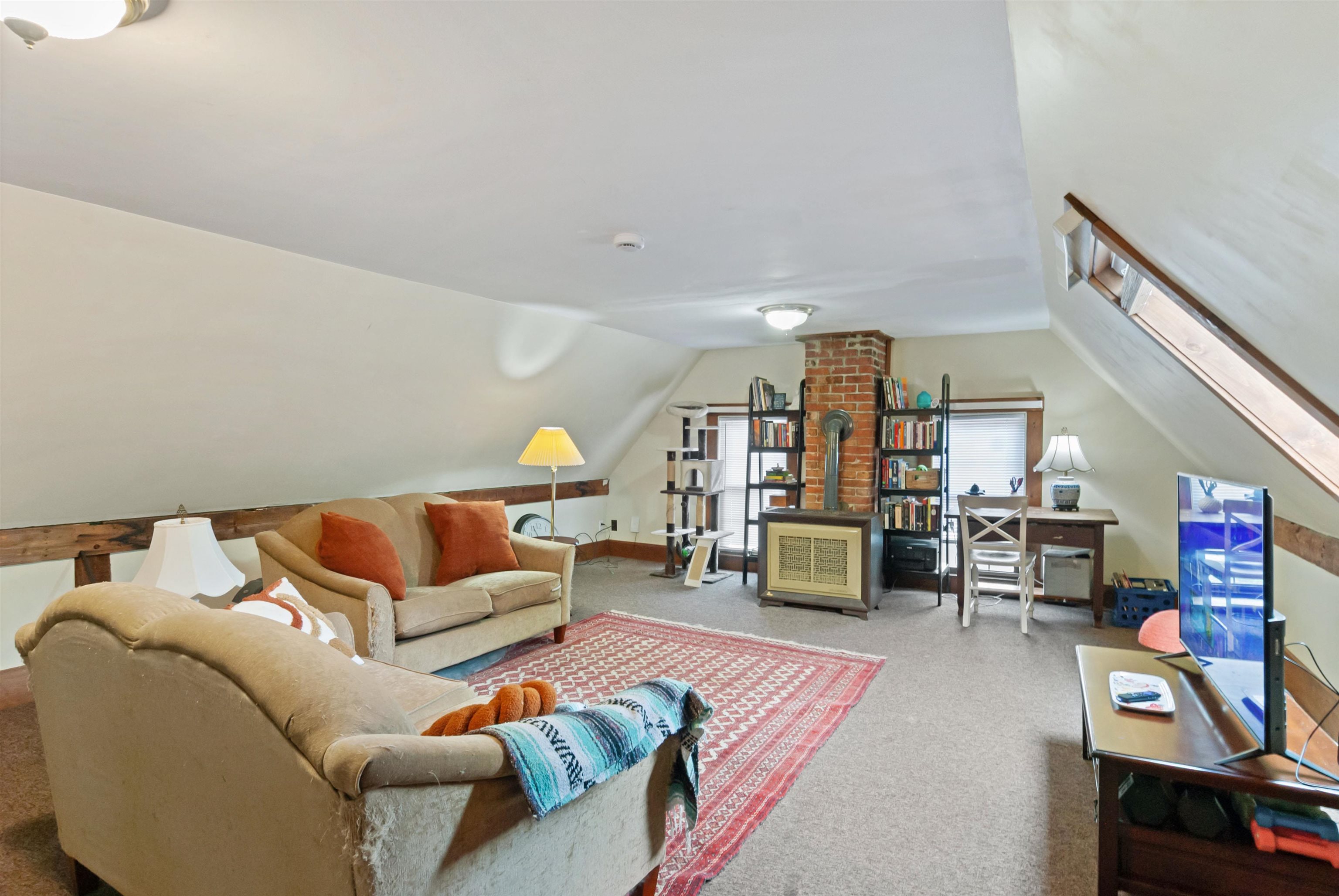 37 Tappan Street Property Photo 40
