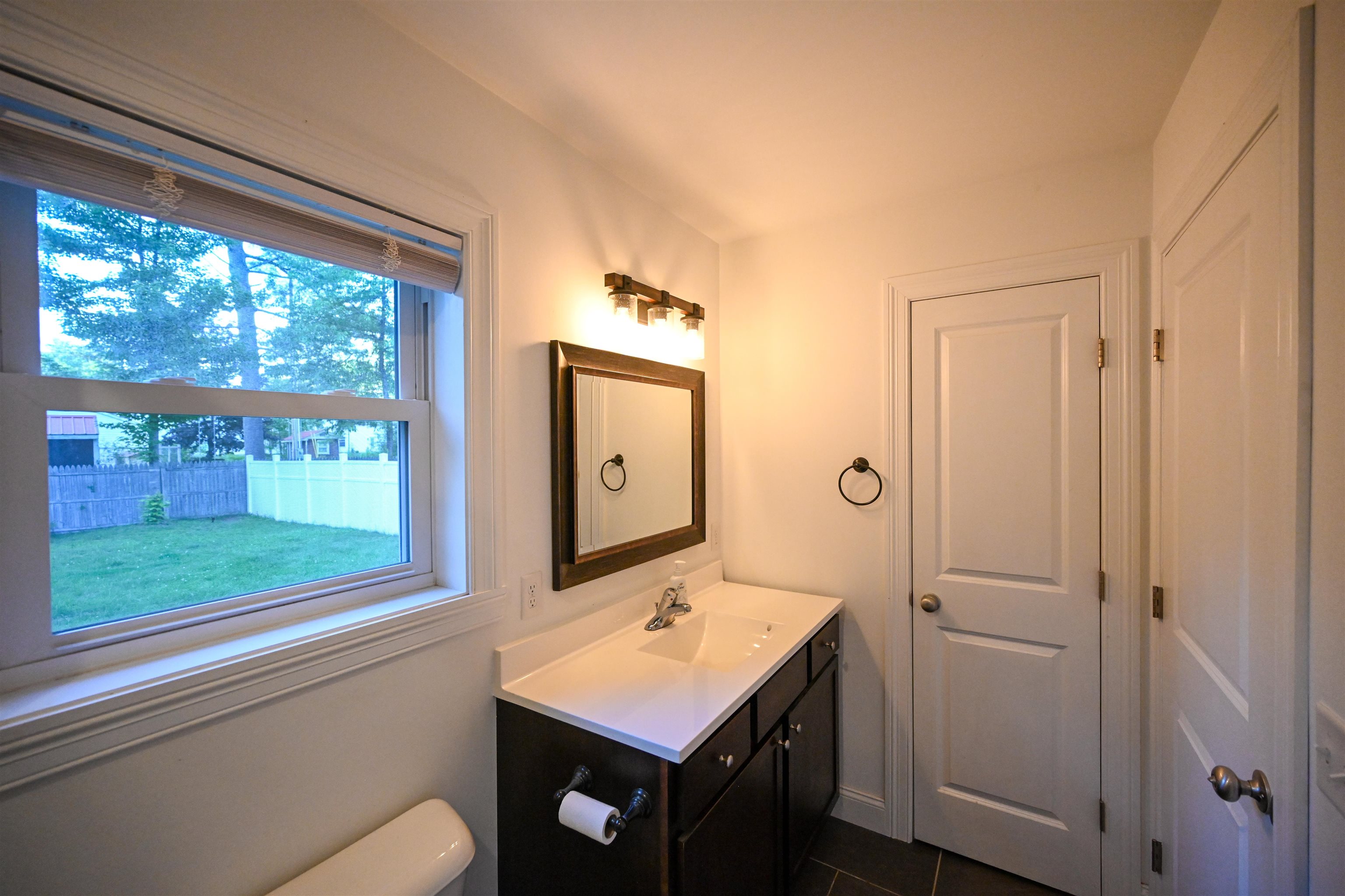 27 Willys Lane Property Photo 17