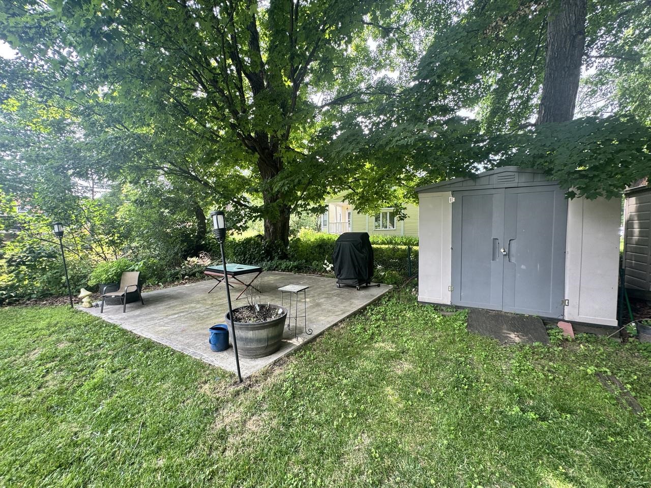 19 East Road Property Photo 28
