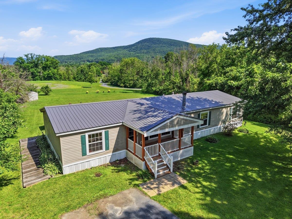 549 Houran Road Property Photo 1