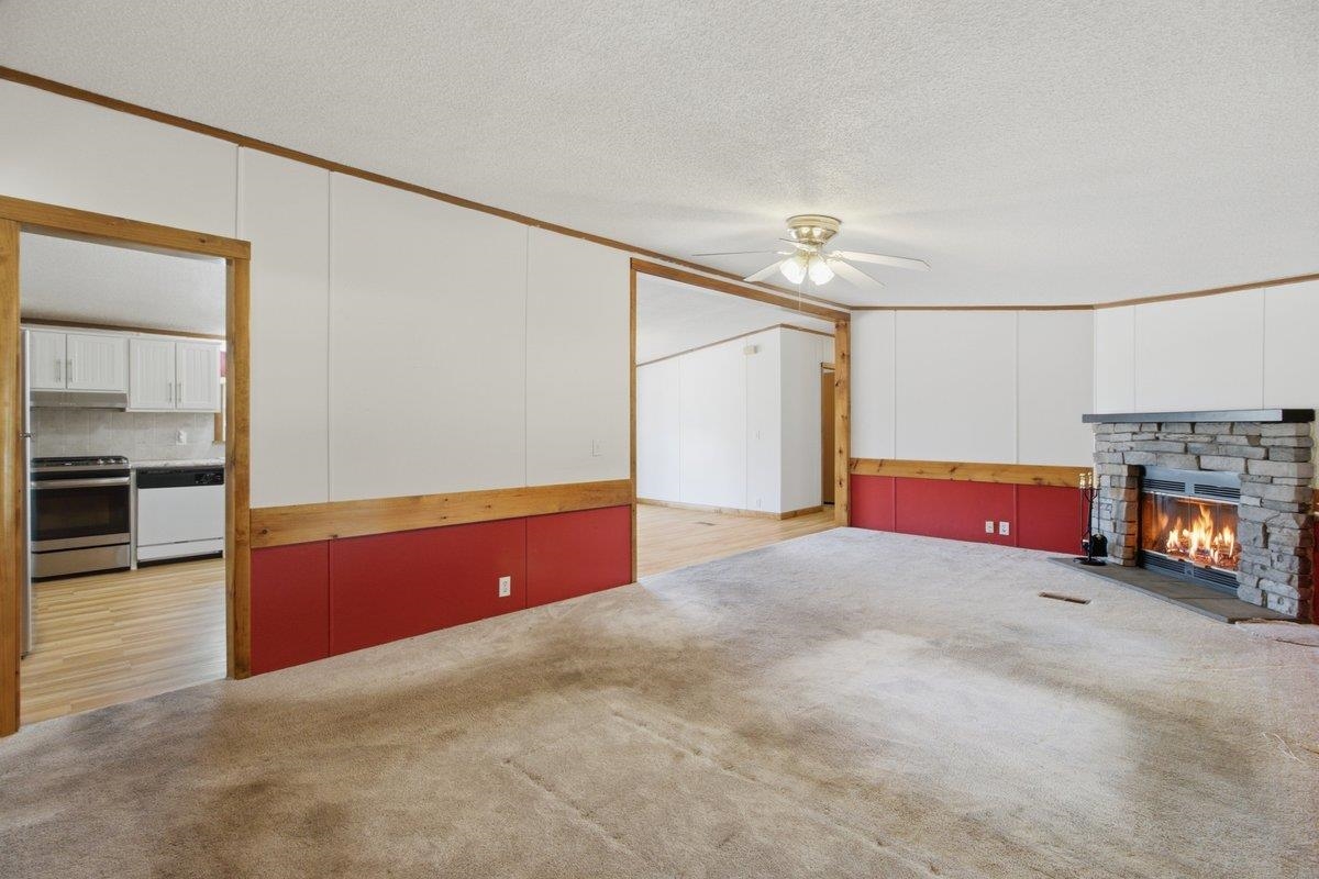 549 Houran Road Property Photo 7