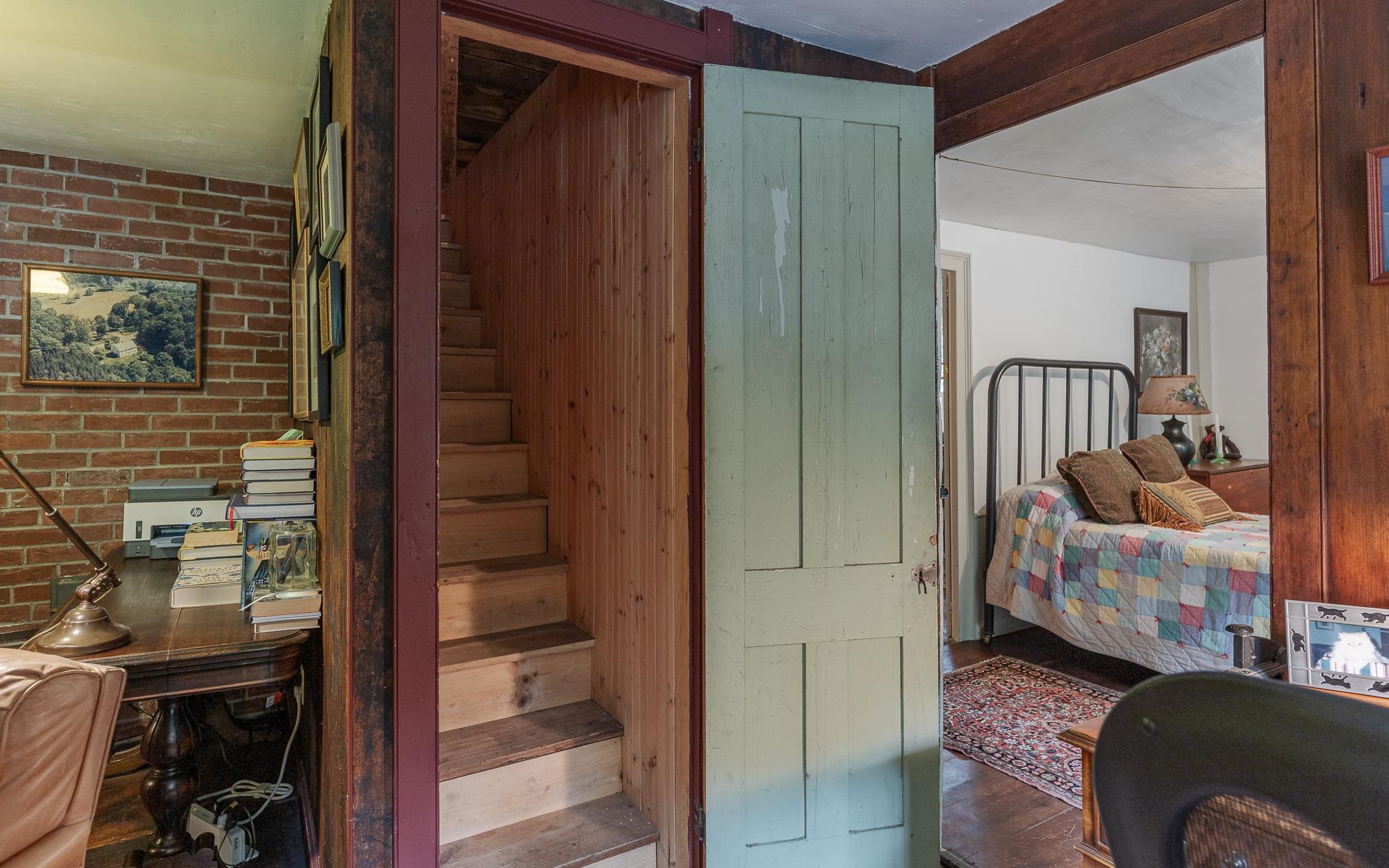372 Hill Road Property Photo 48