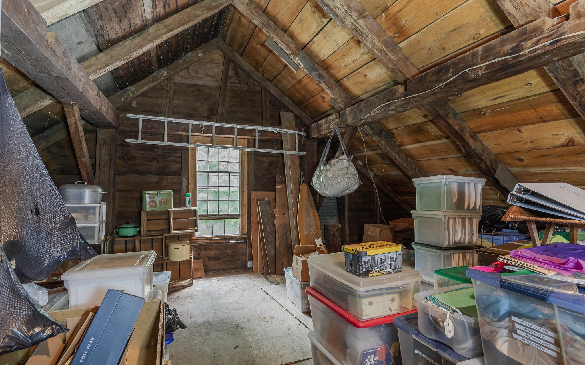 372 Hill Road Property Photo 49