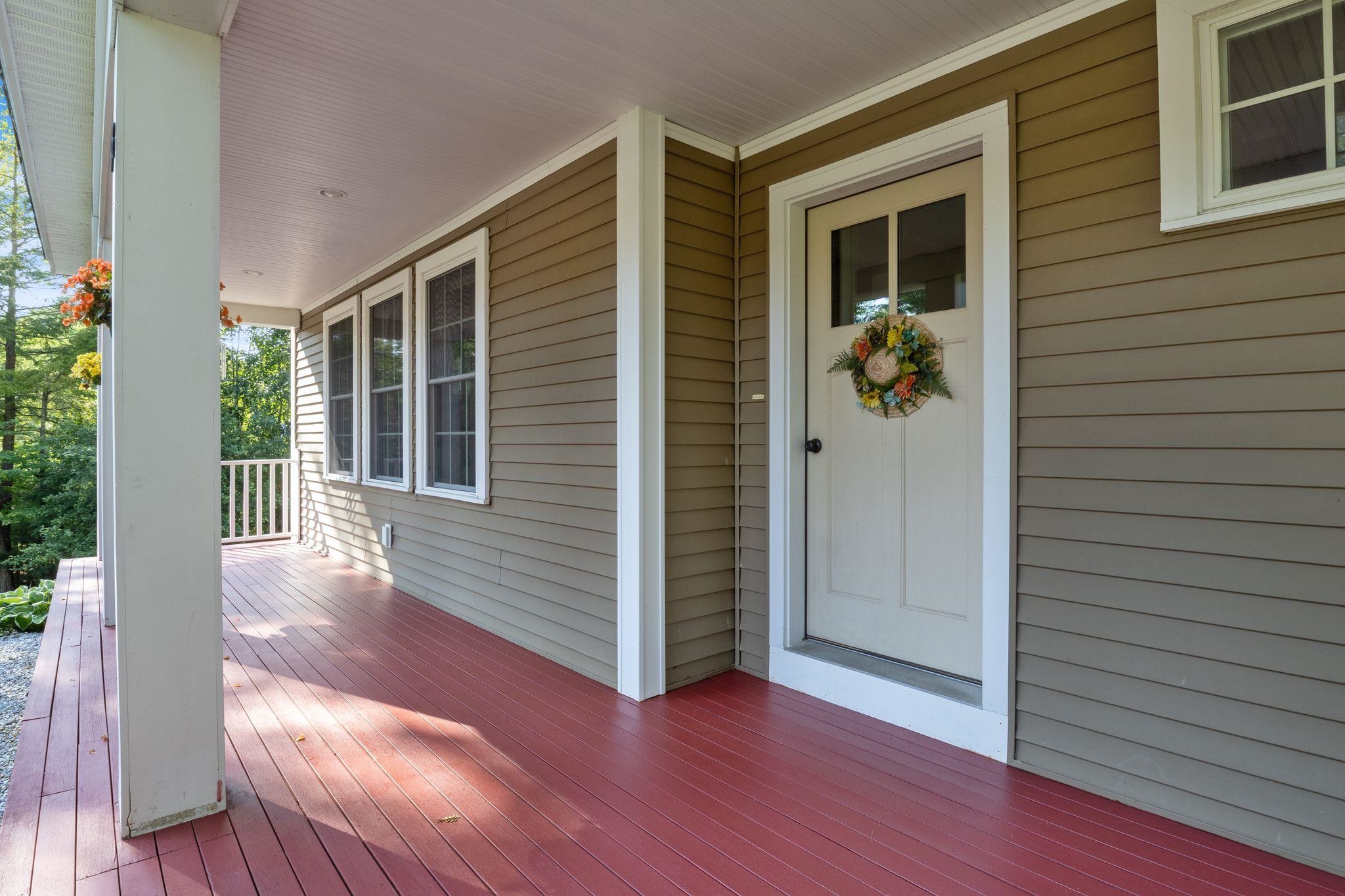 98 Ridgecrest Drive Property Photo 4