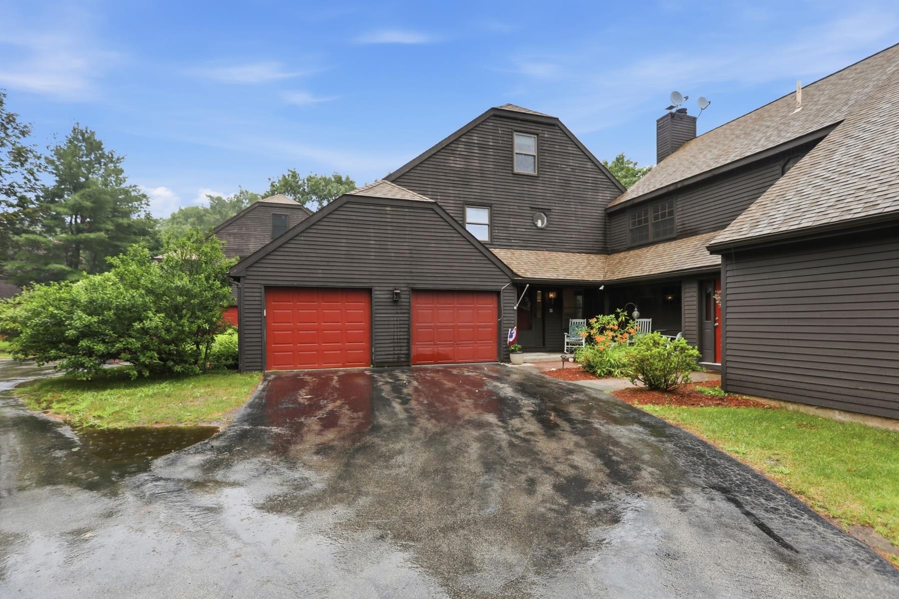 49 Stacey Circle Property Photo 2