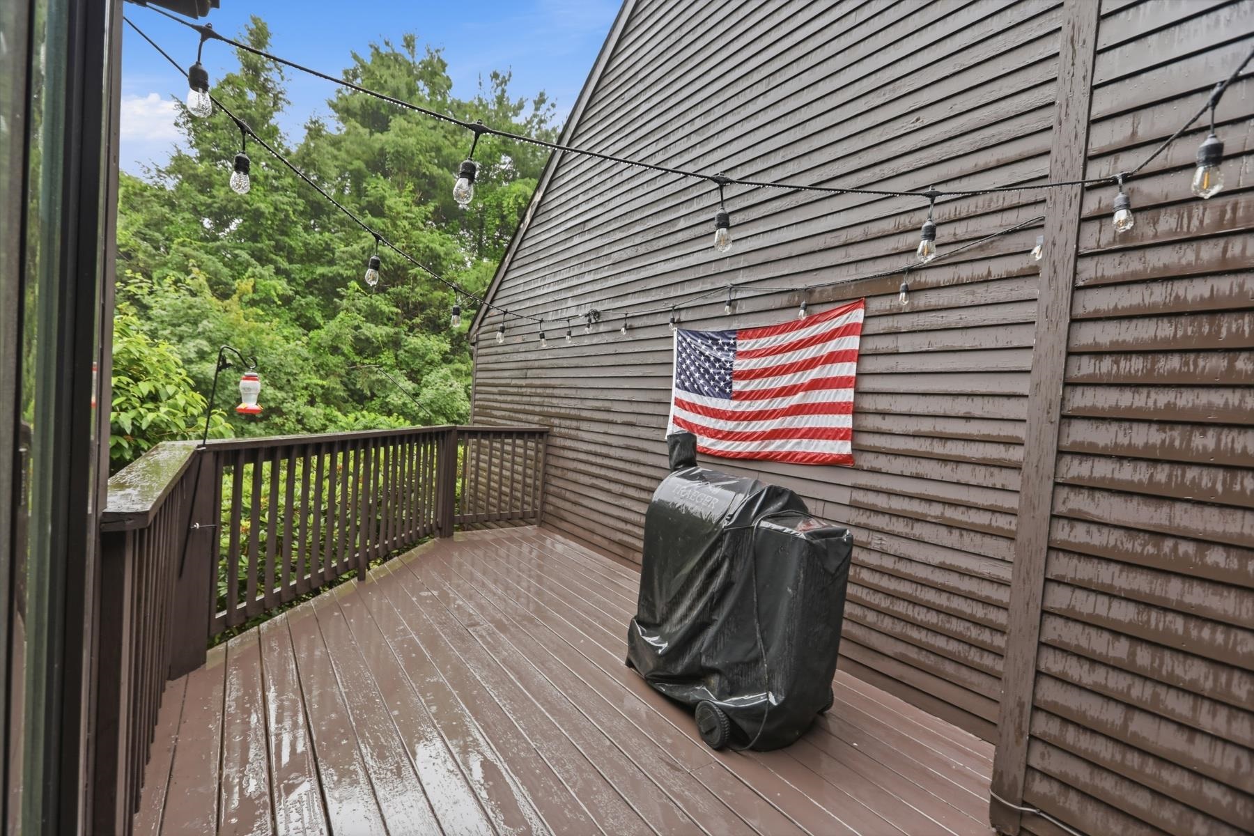 49 Stacey Circle Property Photo 11