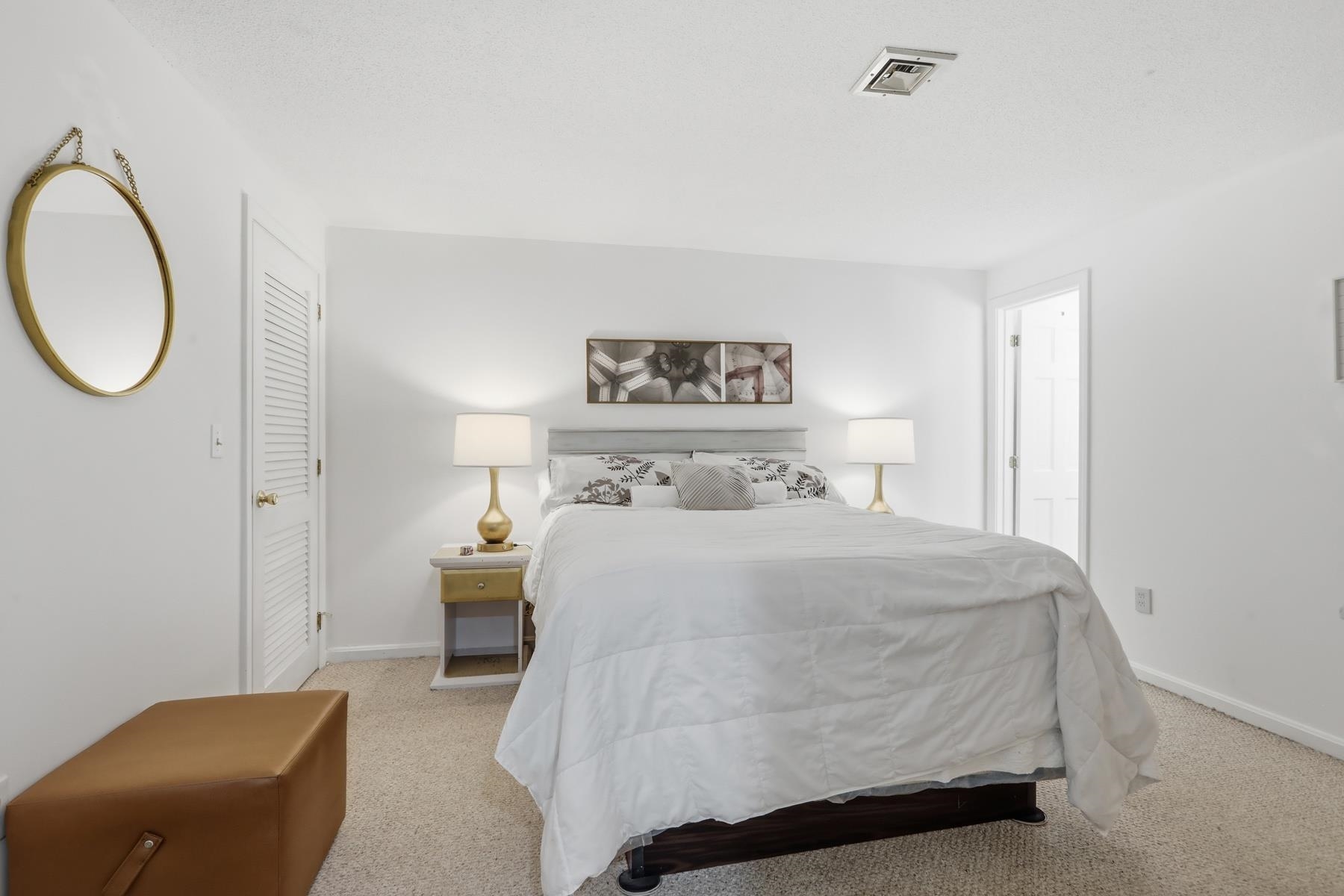 49 Stacey Circle Property Photo 12