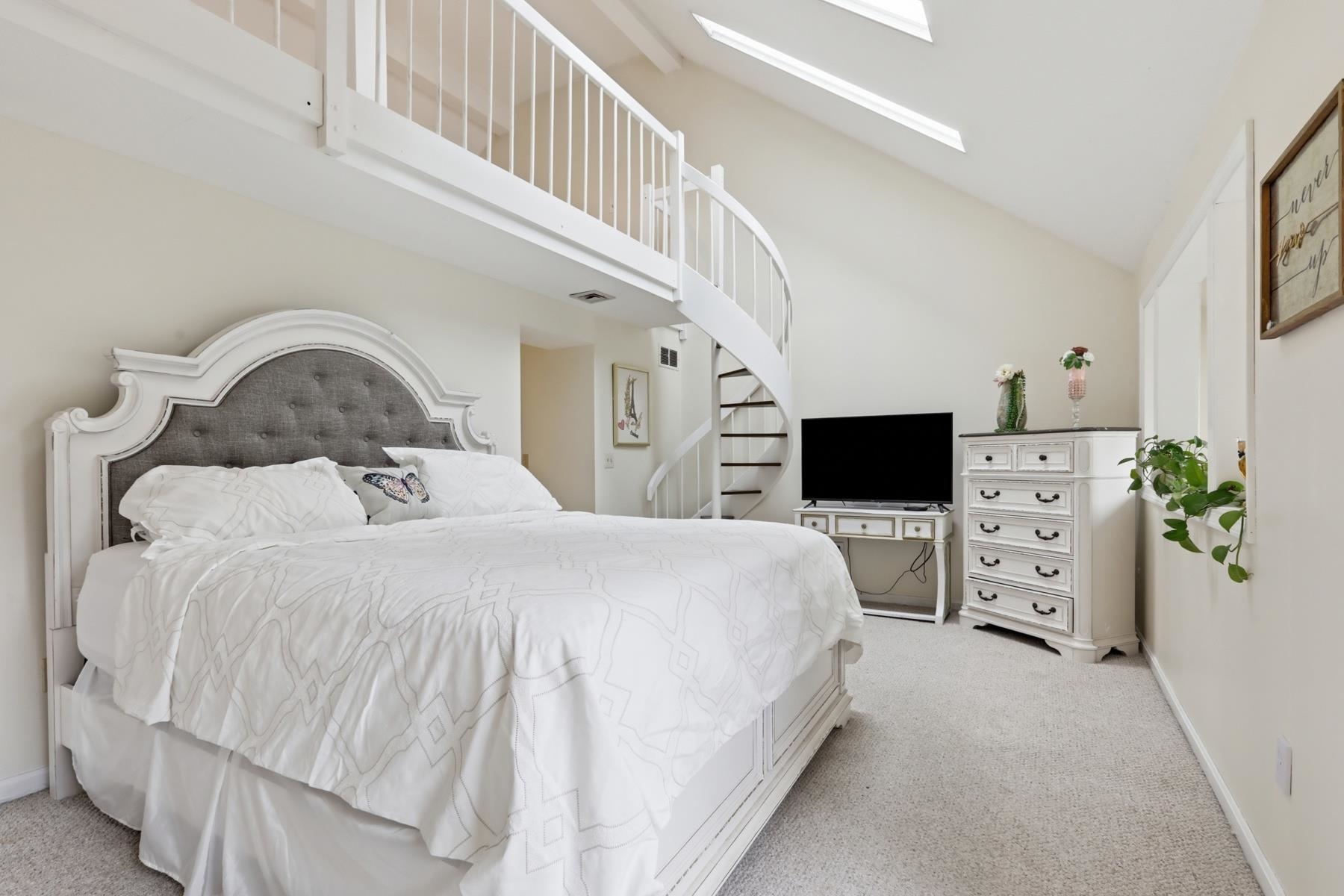 49 Stacey Circle Property Photo 15