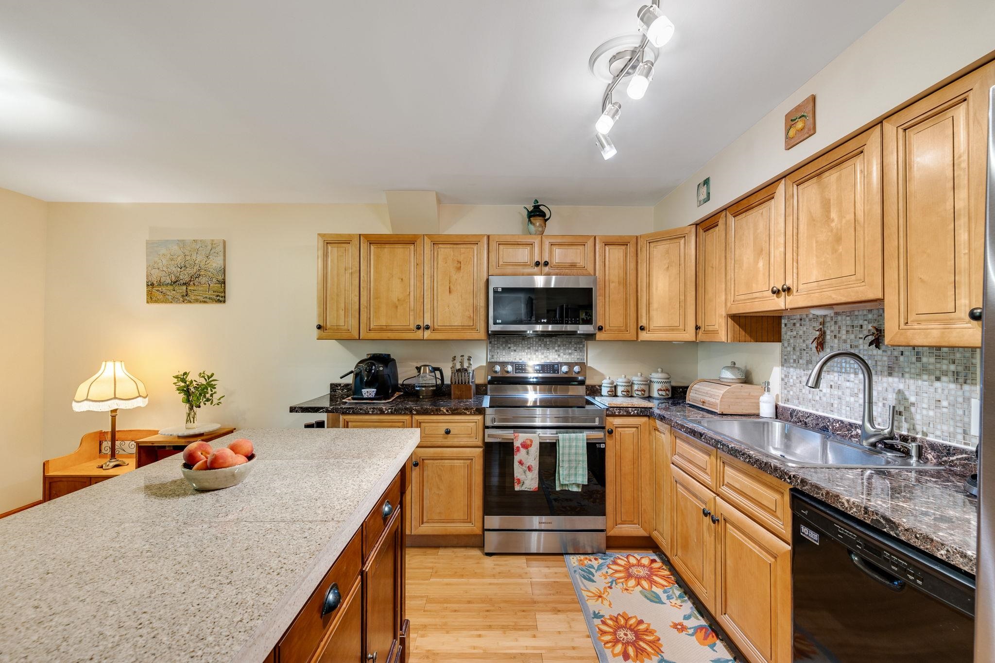 25 Baycrest Drive Property Photo 14