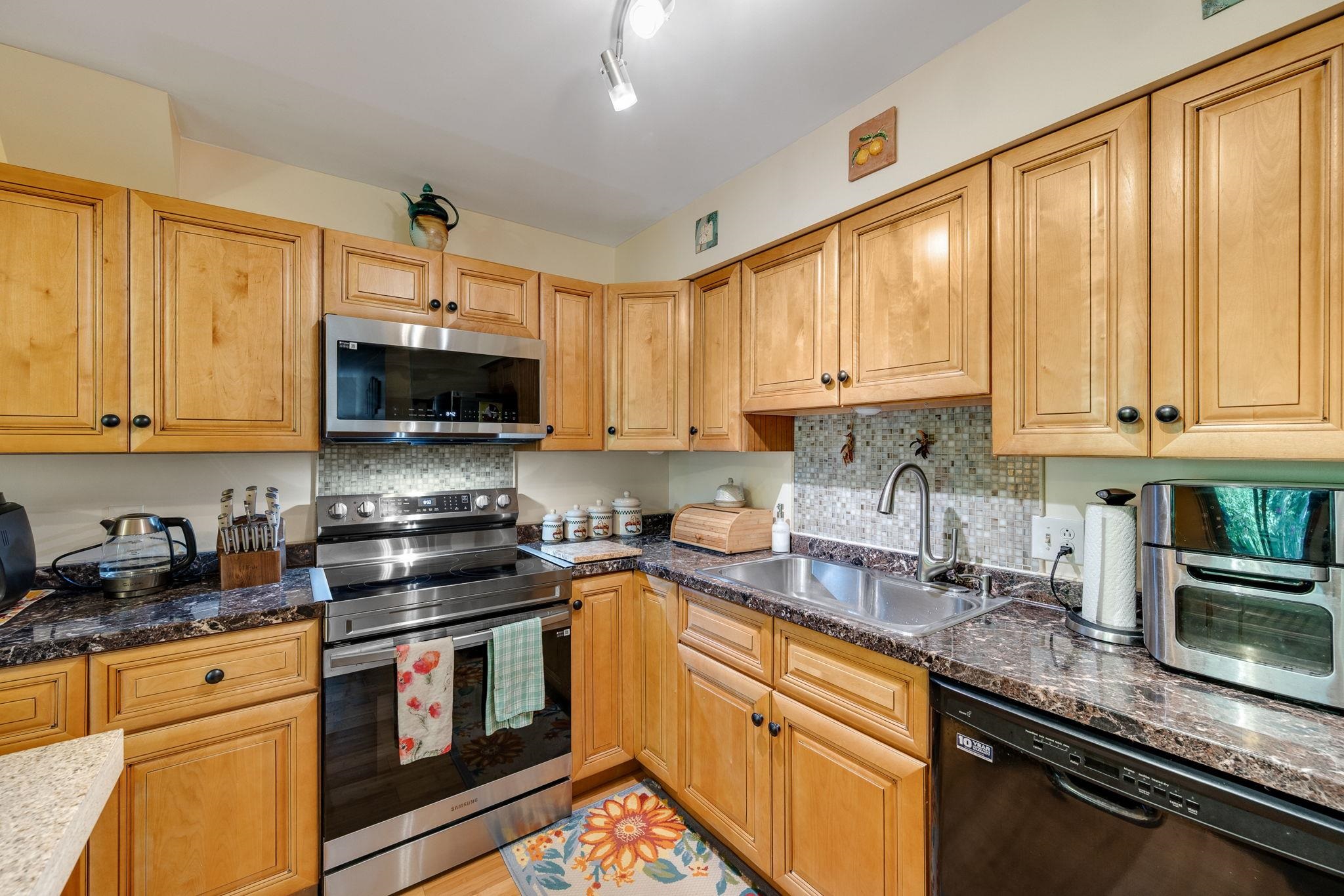 25 Baycrest Drive Property Photo 15
