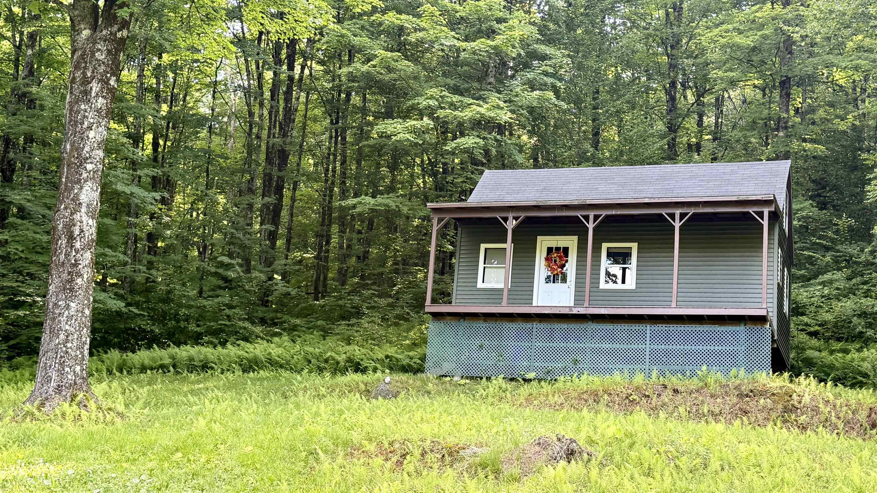 2075 Codding Hollow Road Property Photo 2