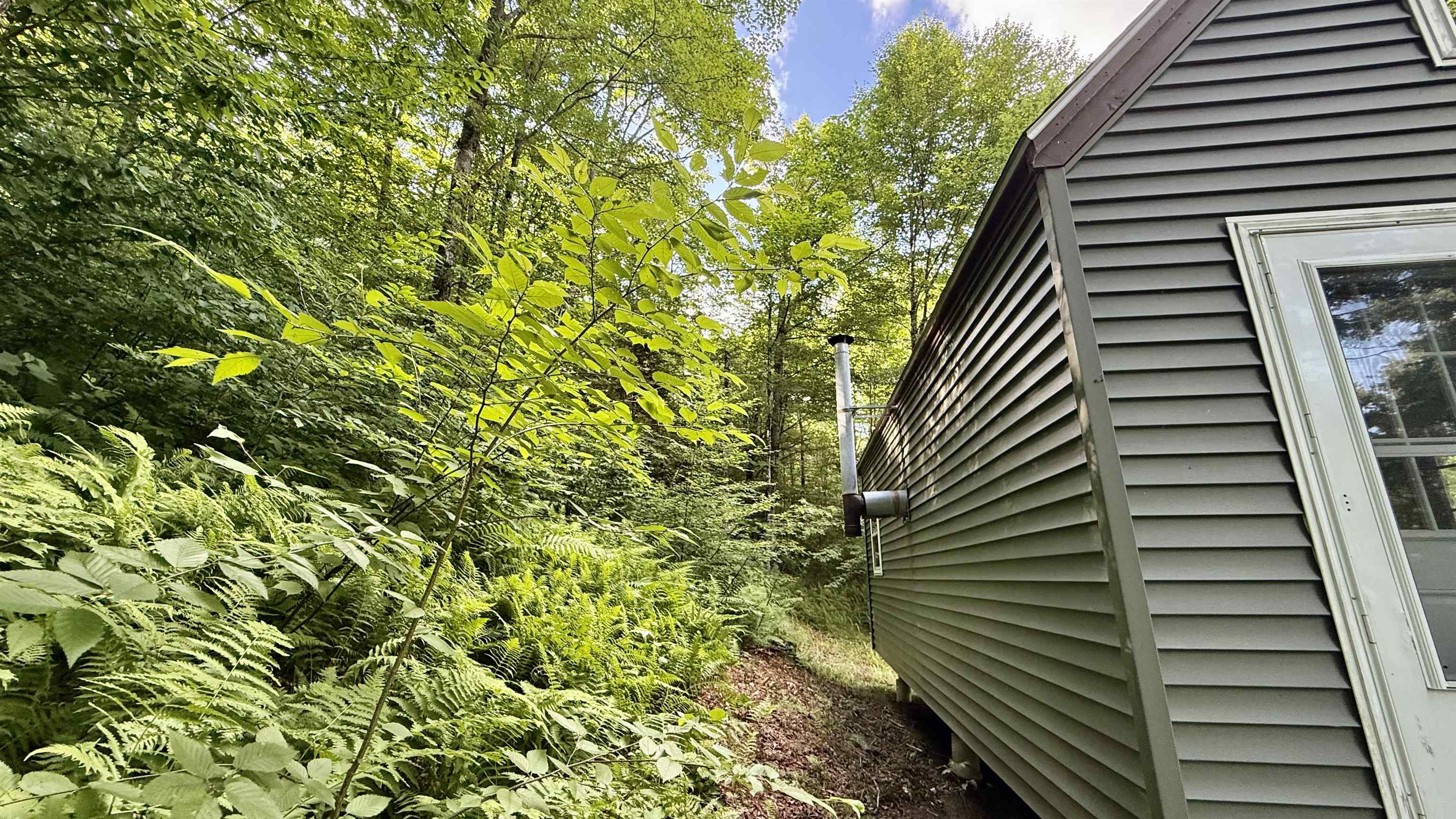 2075 Codding Hollow Road Property Photo 26